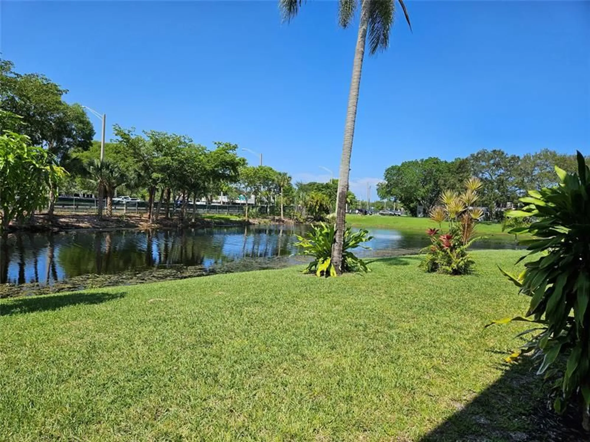 Property Slideshow image 10 of 11 | 235 durham f # 235, Deerfield Beach, FL, 33442