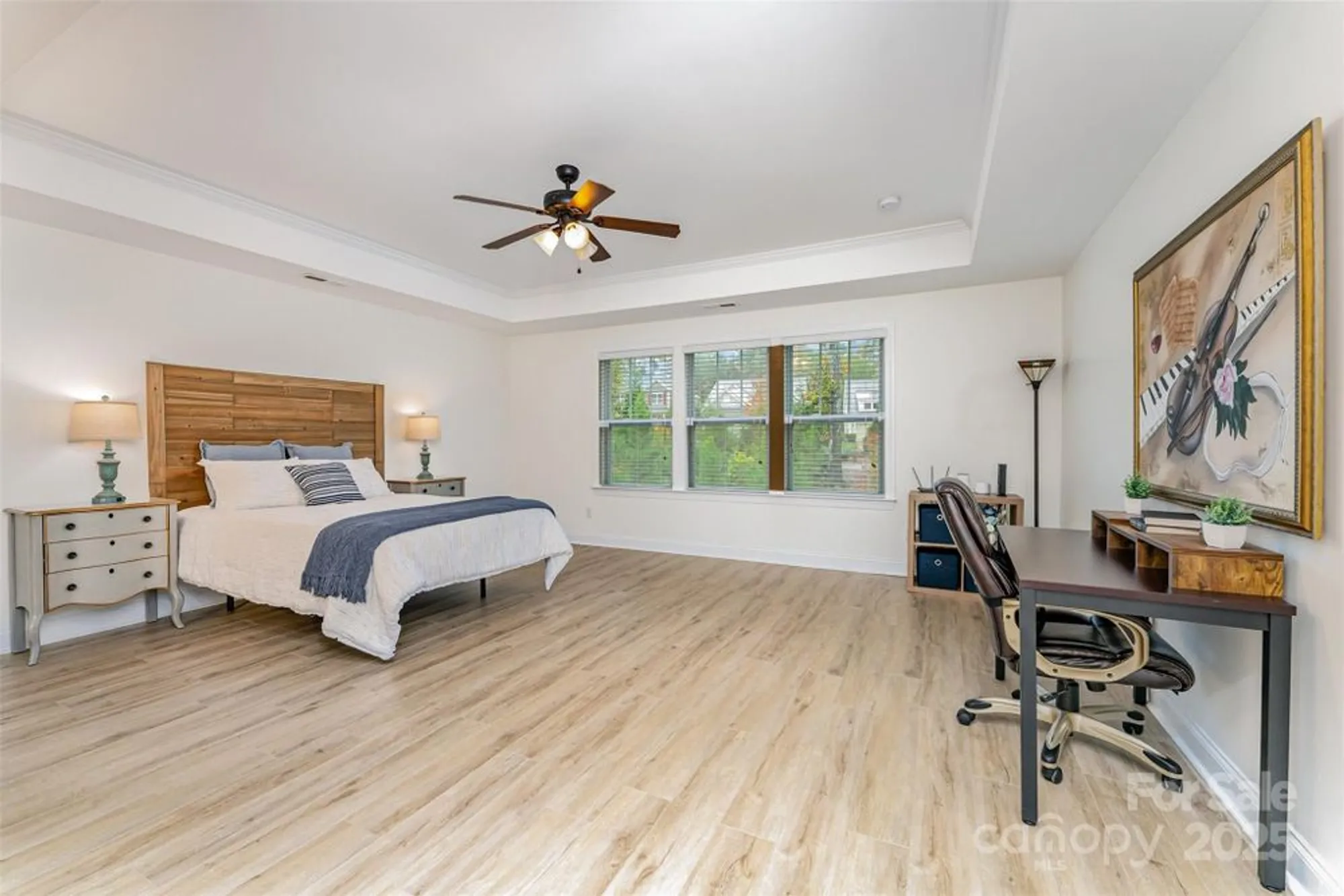 Property Slideshow image 17 of 44 | 131 canoe pole ln, Mooresville, NC, 28117