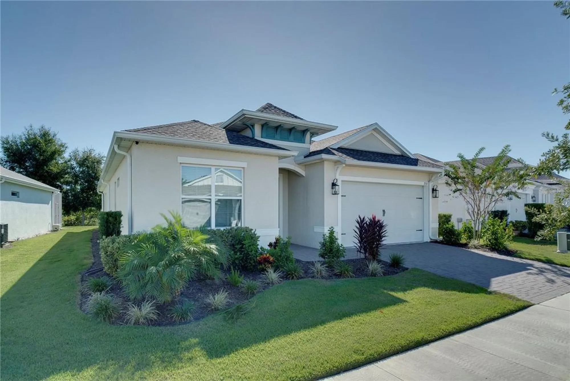 Property Slideshow image 3 of 32 | 2111 limestone trl # 504, Kissimmee, FL, 34747