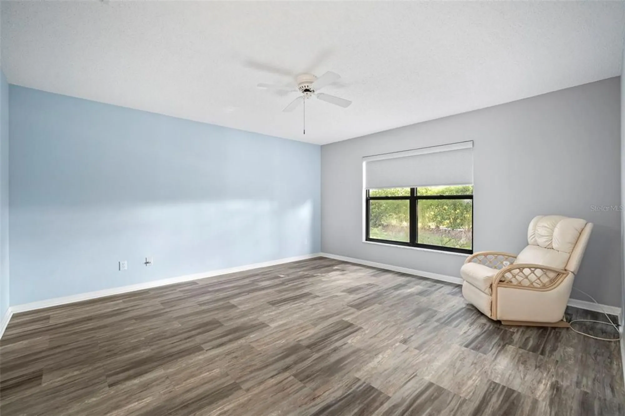 Property Slideshow image 10 of 41 | 1609 laughton pl, Sun City Center, FL, 33573