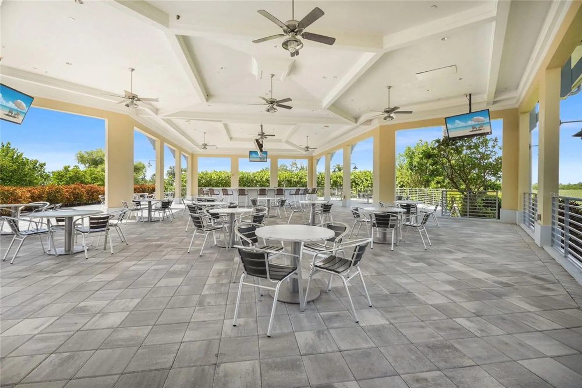Property Slideshow image 63 of 76 | 303 compass point dr 101, Bradenton, FL, 34209