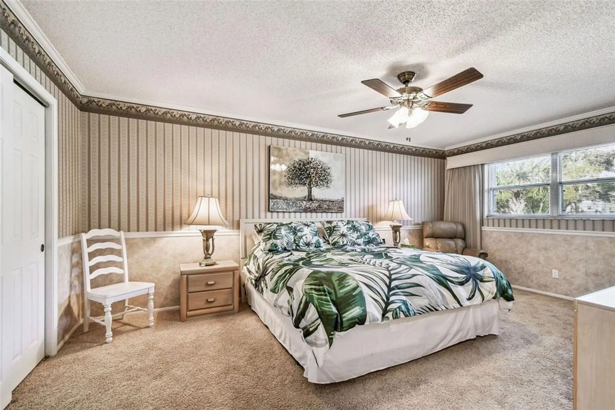 Property Slideshow image 53 of 74 | 2170 americus blvd 34, Clearwater, FL, 33763