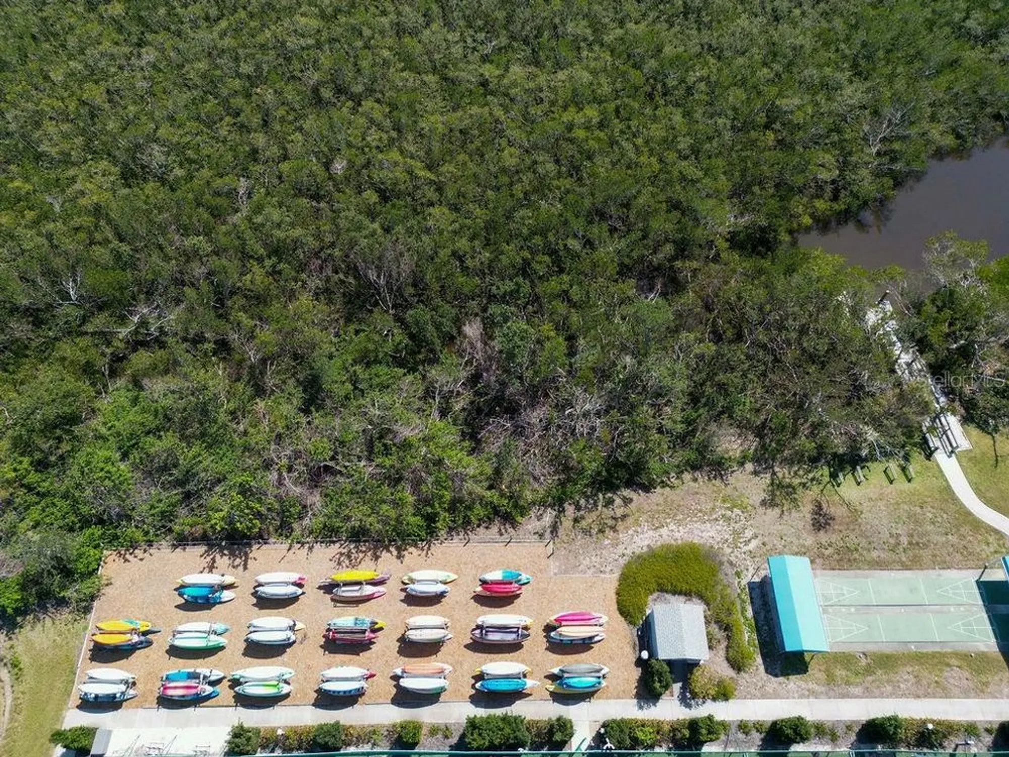 Property Slideshow image 47 of 54 | 983 sandpiper cir, Bradenton, FL, 34209