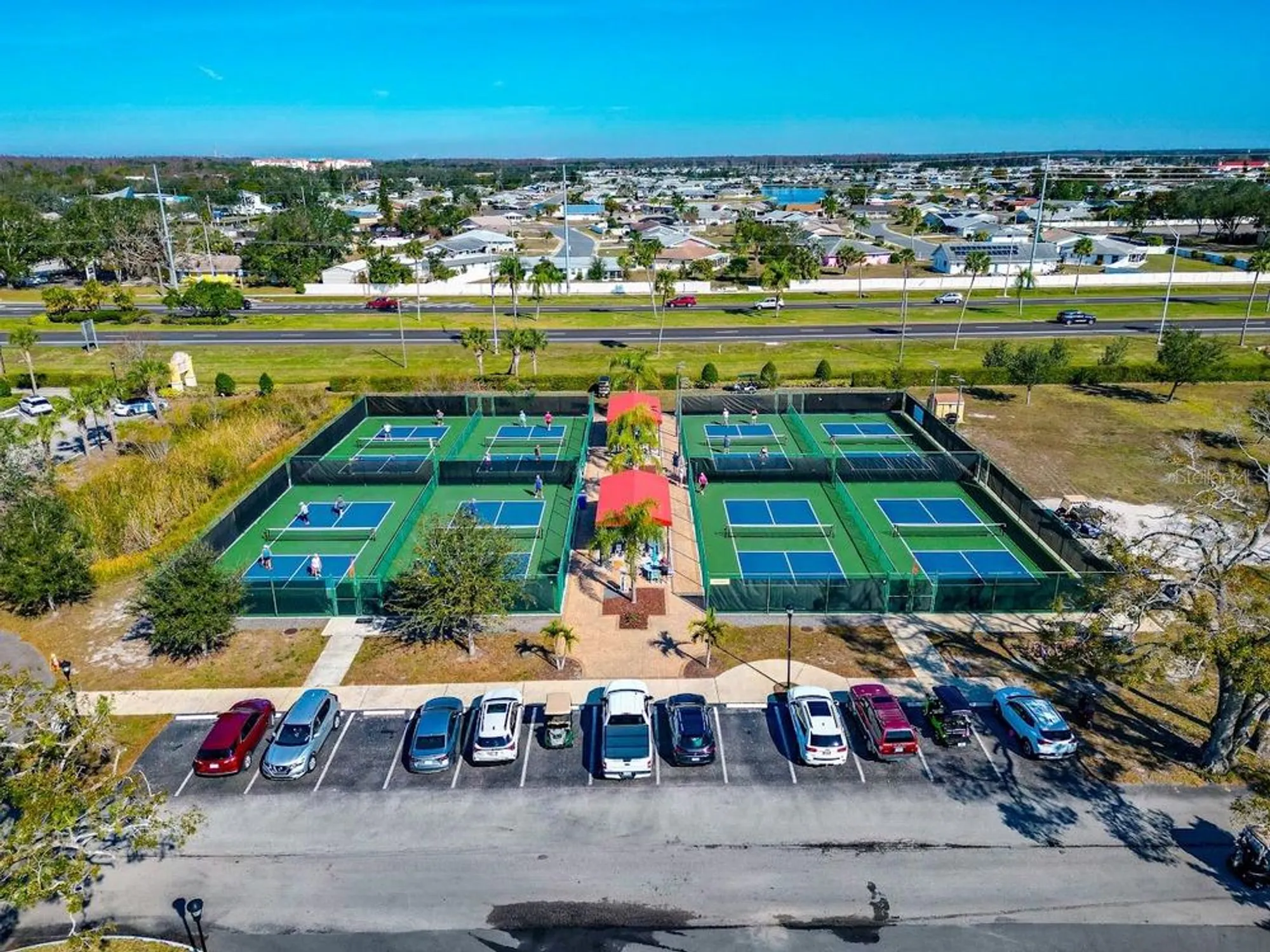 Property Slideshow image 56 of 63 | 2209 grenadier dr, Sun City Center, FL, 33573