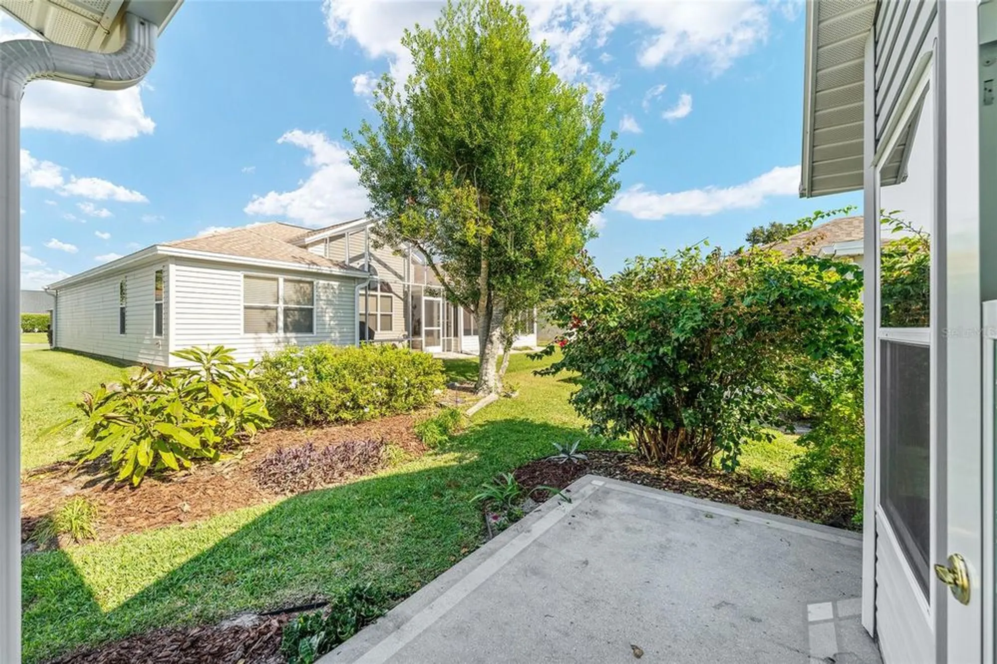 Property Slideshow image 51 of 71 | 3017 hillside ln, The Villages, FL, 32162