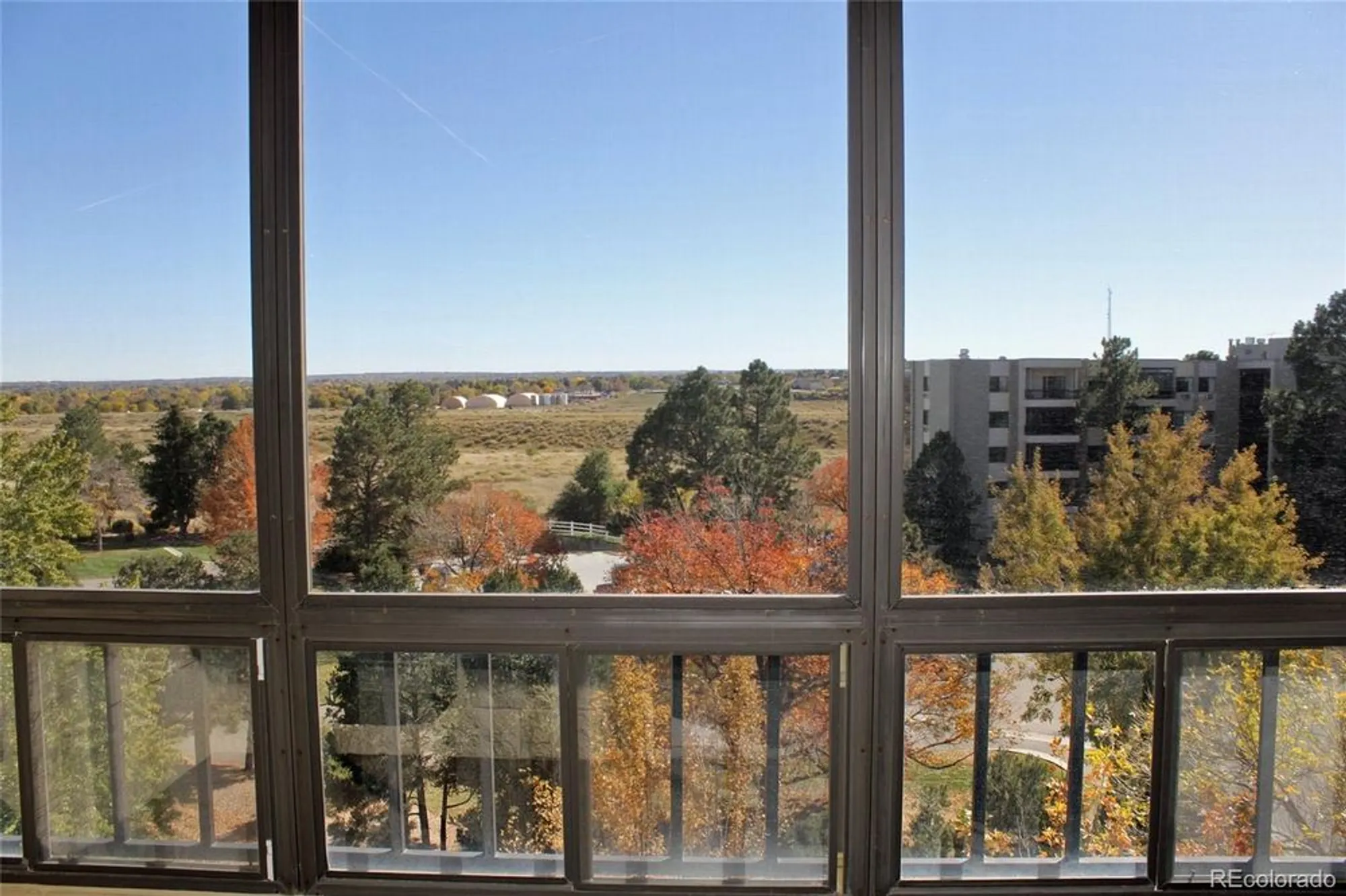 Property Slideshow image 20 of 25 | 13952 e marina dr 606, Aurora, CO, 80014