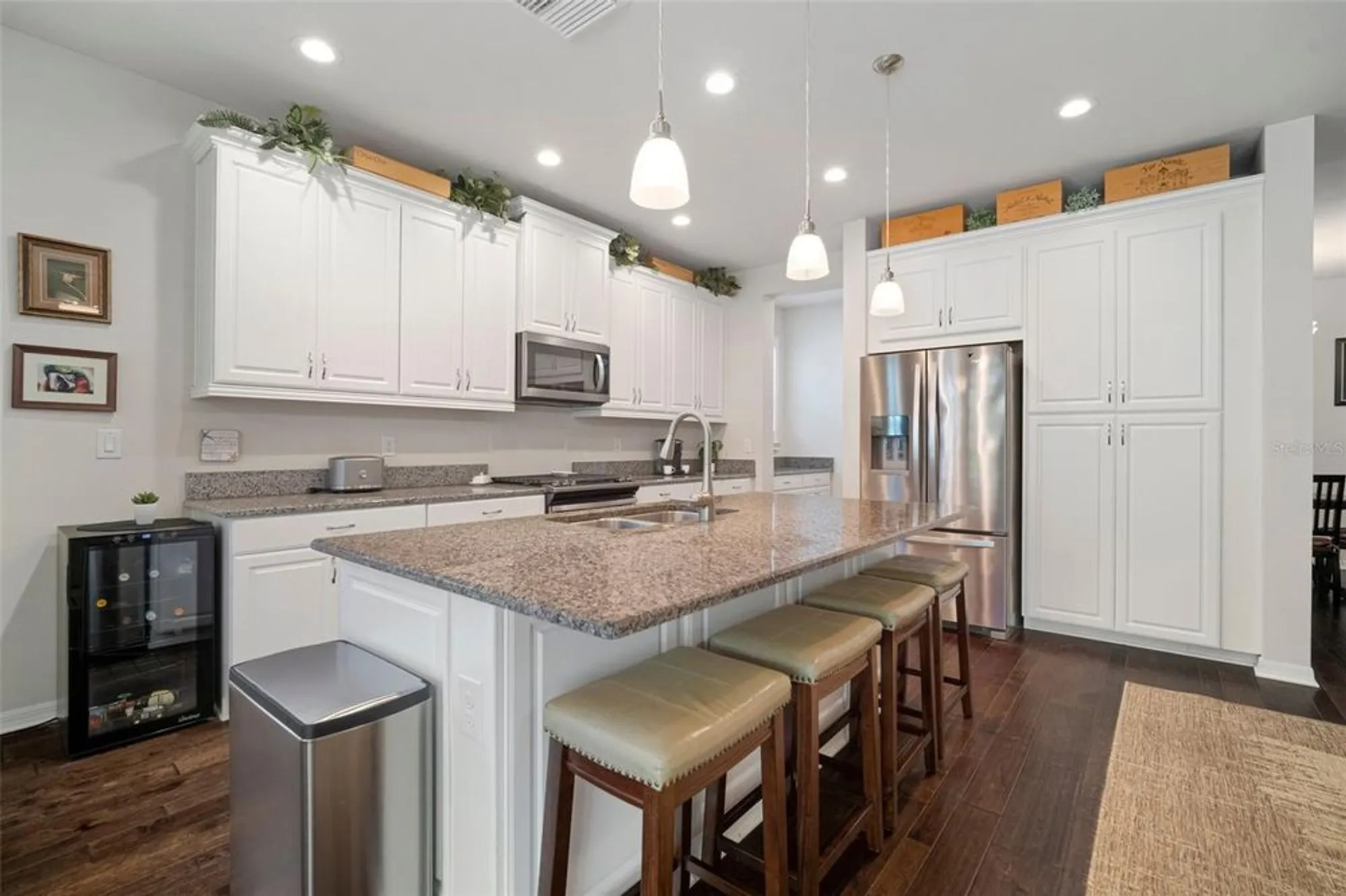 Property Slideshow image 32 of 93 | 5102 coastal scene dr, Apollo Beach, FL, 33572