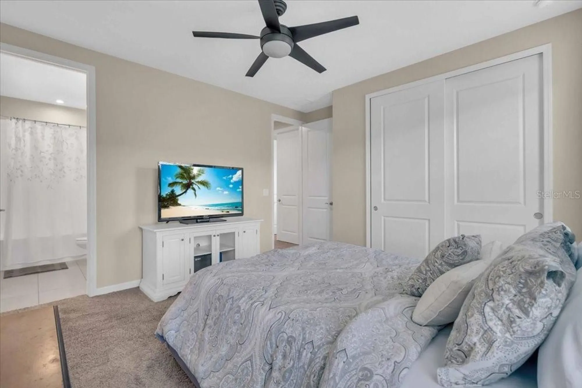 Property Slideshow image 28 of 54 | 5540 summit gln, Bradenton, FL, 34203