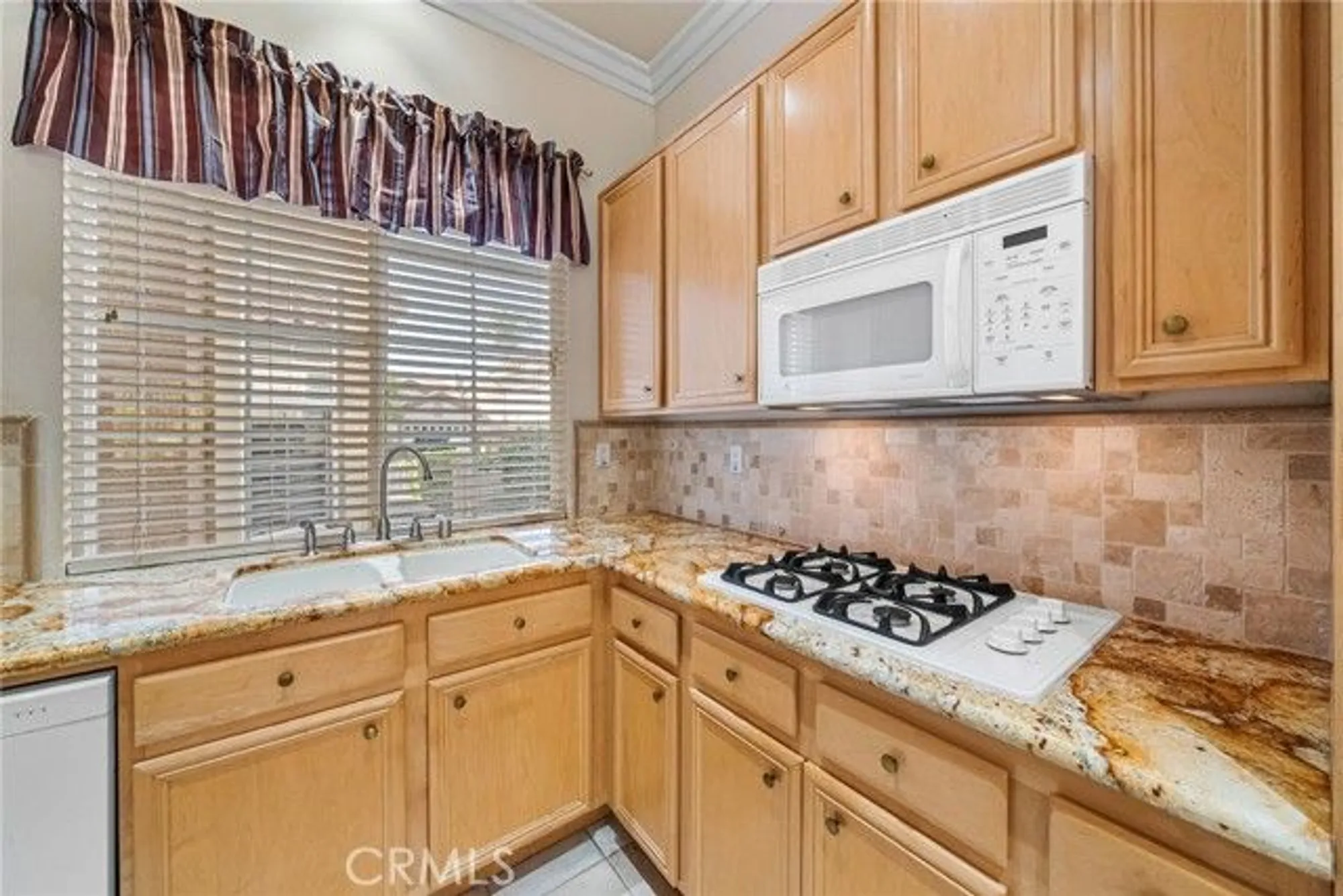 Property Slideshow image 17 of 62 | 21564 marana, Mission Viejo, CA, 92692
