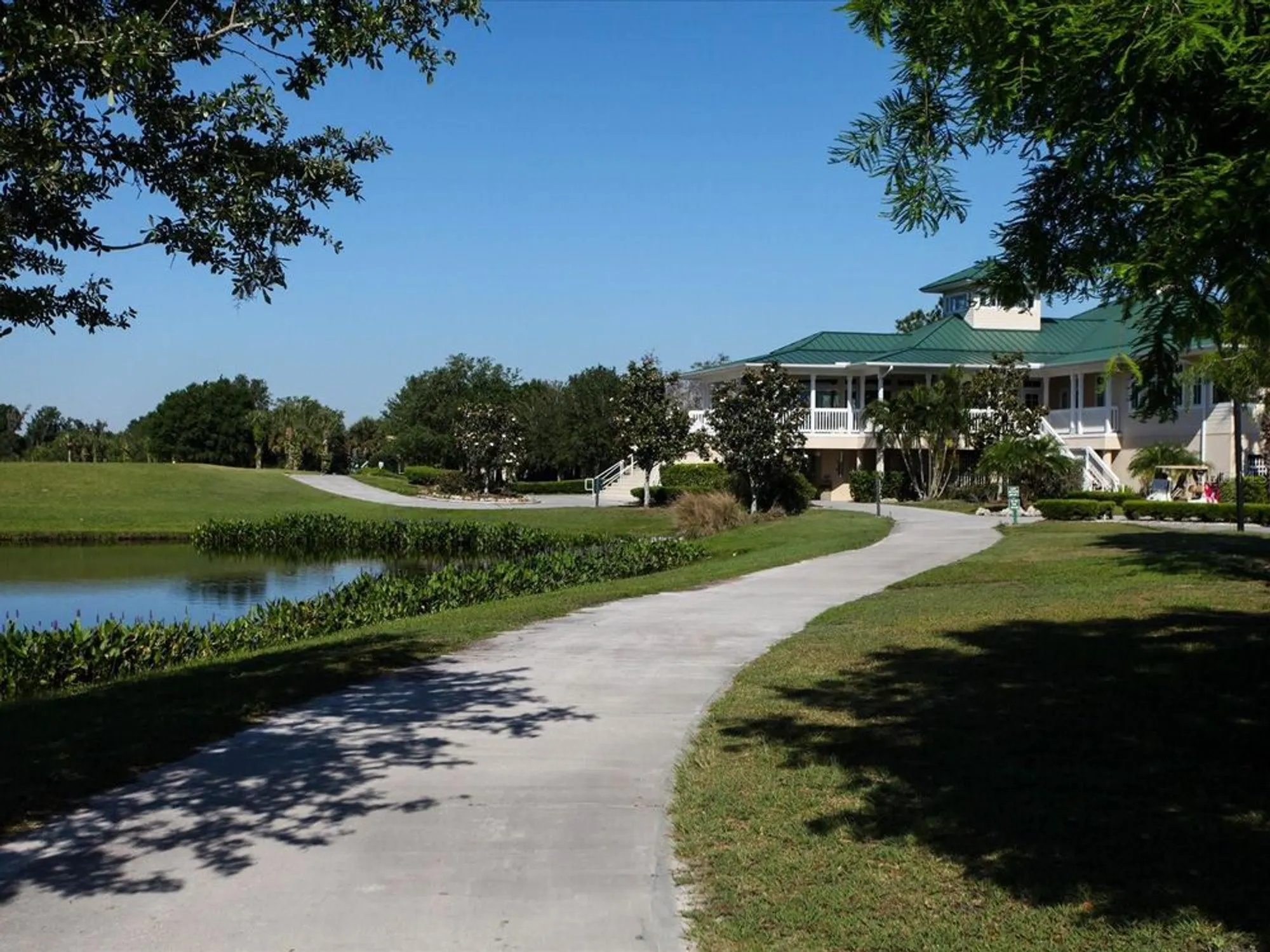 Property Slideshow image 40 of 53 | 7273 cedar hollow cir # 102, Bradenton, FL, 34203