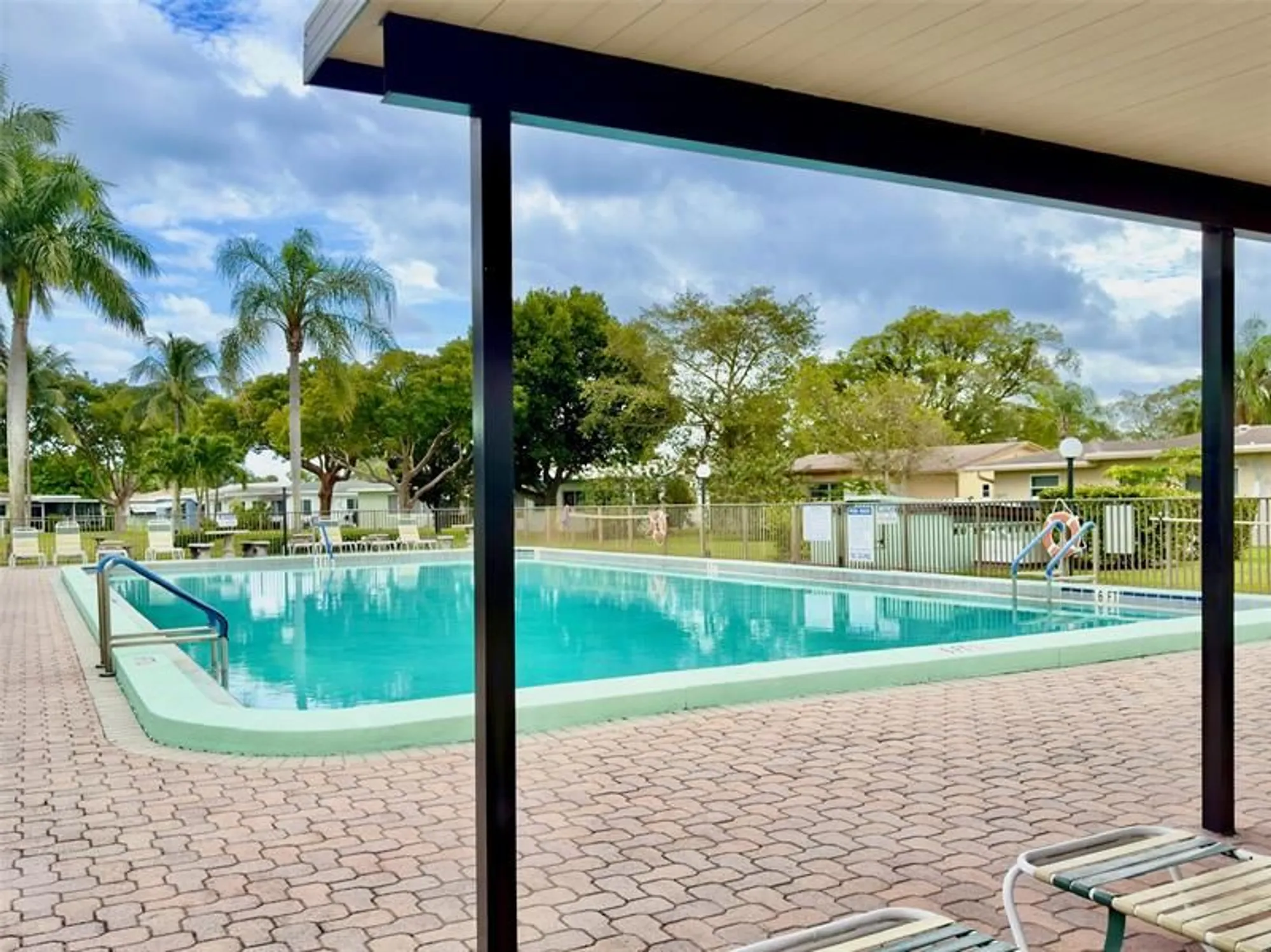 Property Slideshow image 25 of 27 | 4510 nw 46th st, Tamarac, FL, 33319