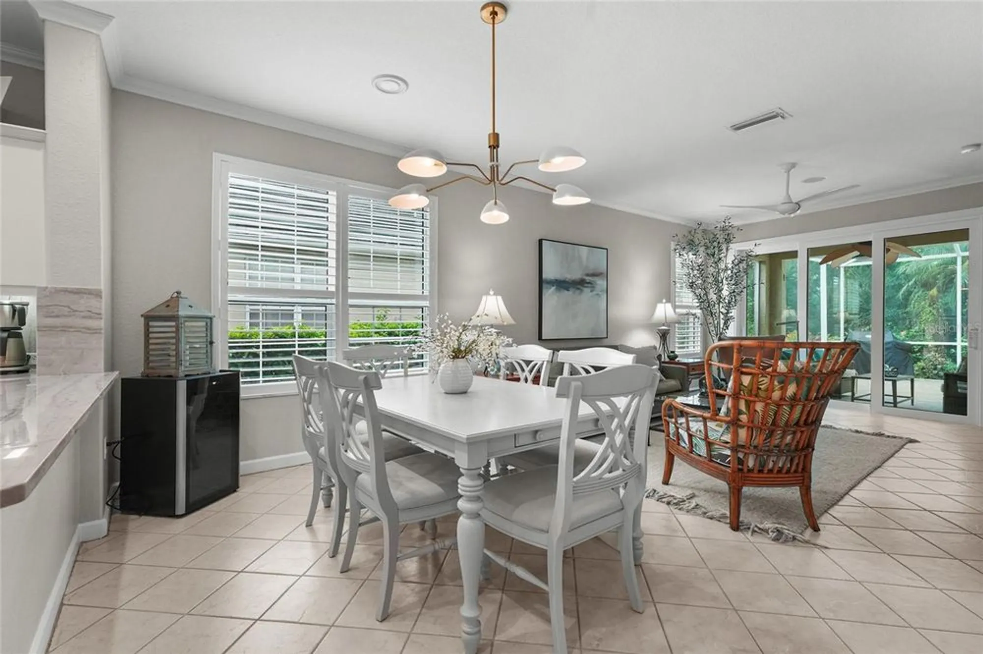 Property Slideshow image 5 of 54 | 4840 lakescene pl, Sarasota, FL, 34243