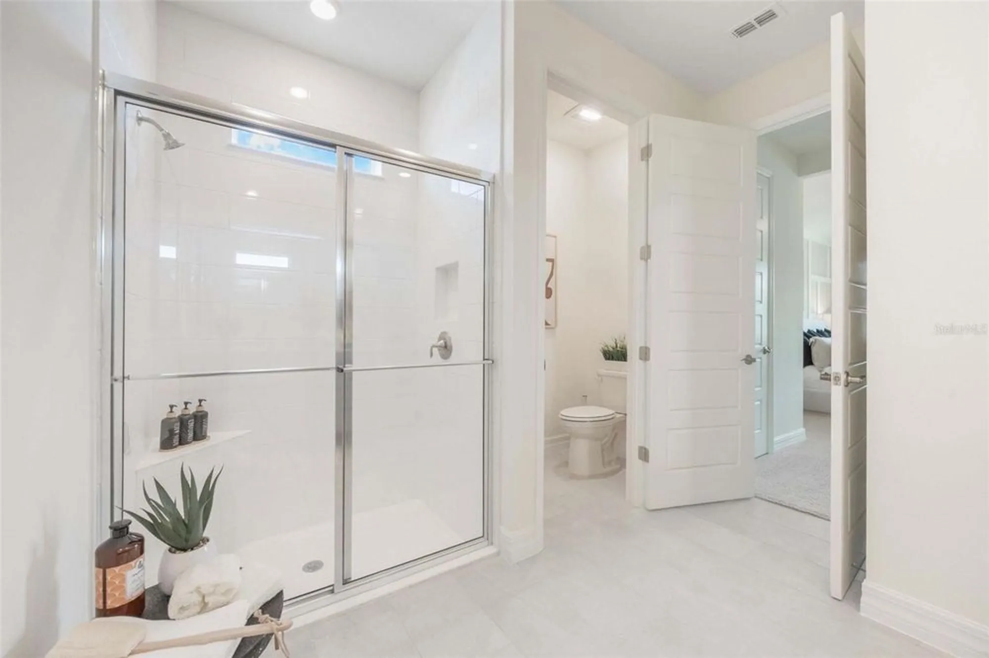 Property Slideshow image 27 of 36 | 3972 kennebunk loop, Mount Dora, FL, 32757