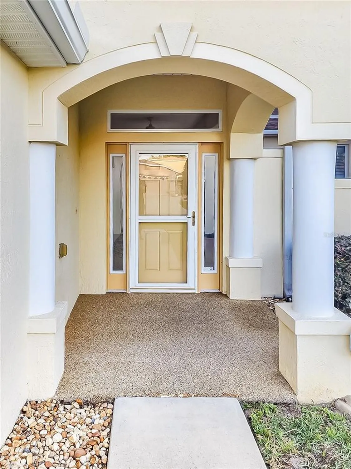 Property Slideshow image 4 of 50 | 16299 sw 14th avenue rd, Ocala, FL, 34473