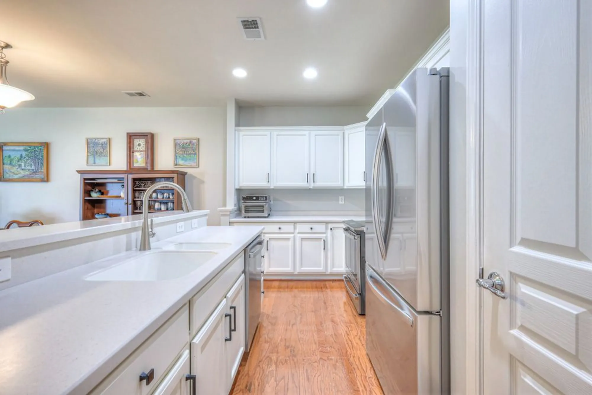 Property Slideshow image 5 of 43 | 107 old towne dr, Mount Juliet, TN, 37122