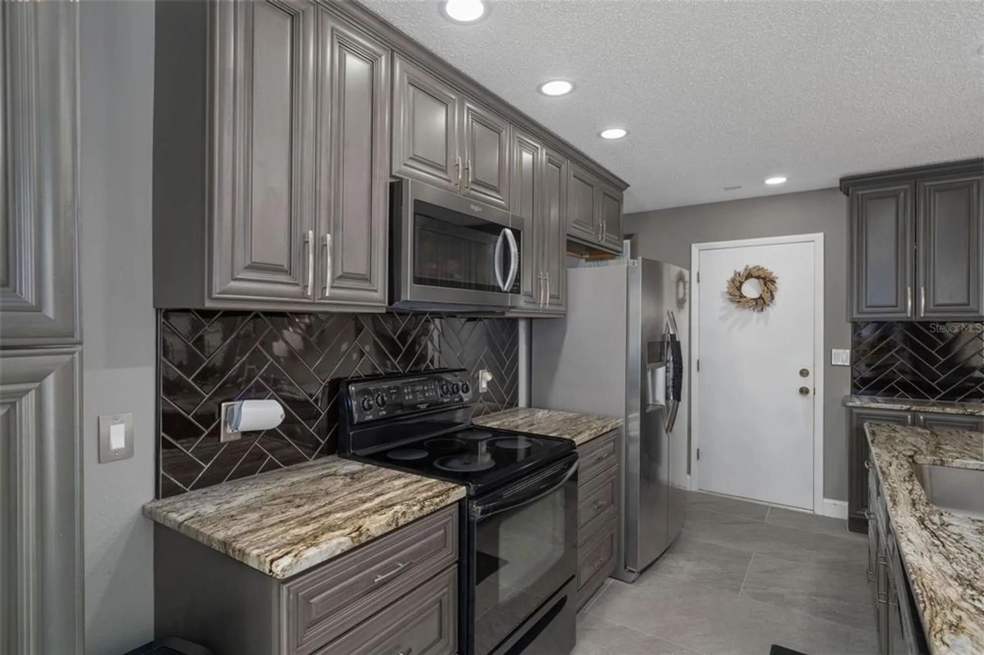 Property Slideshow image 15 of 48 | 4648 sheffield dr, New Port Richey, FL, 34655