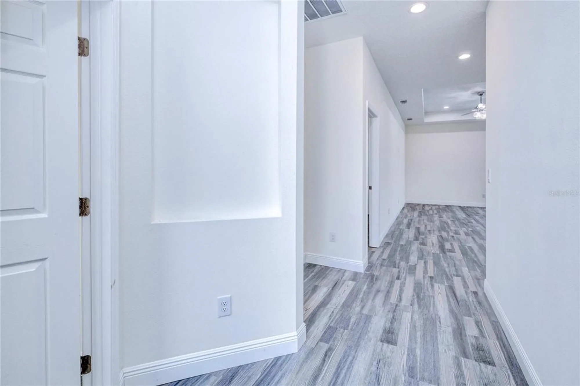 Property Slideshow image 5 of 48 | 4285 oak terrace cir, Port Charlotte, FL, 33953