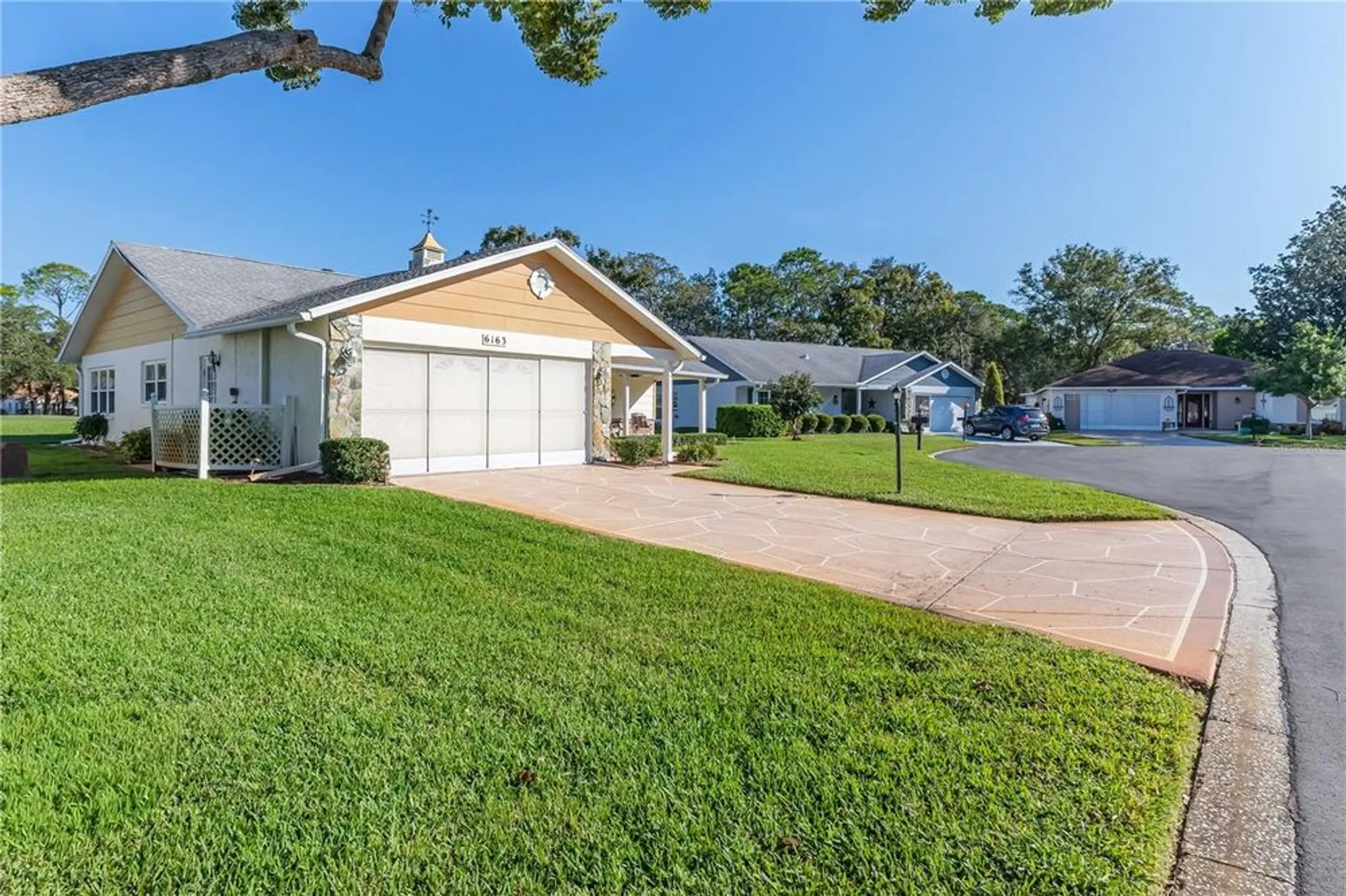 Property Slideshow image 59 of 73 | 6163 spyglass ct, Spring Hill, FL, 34606