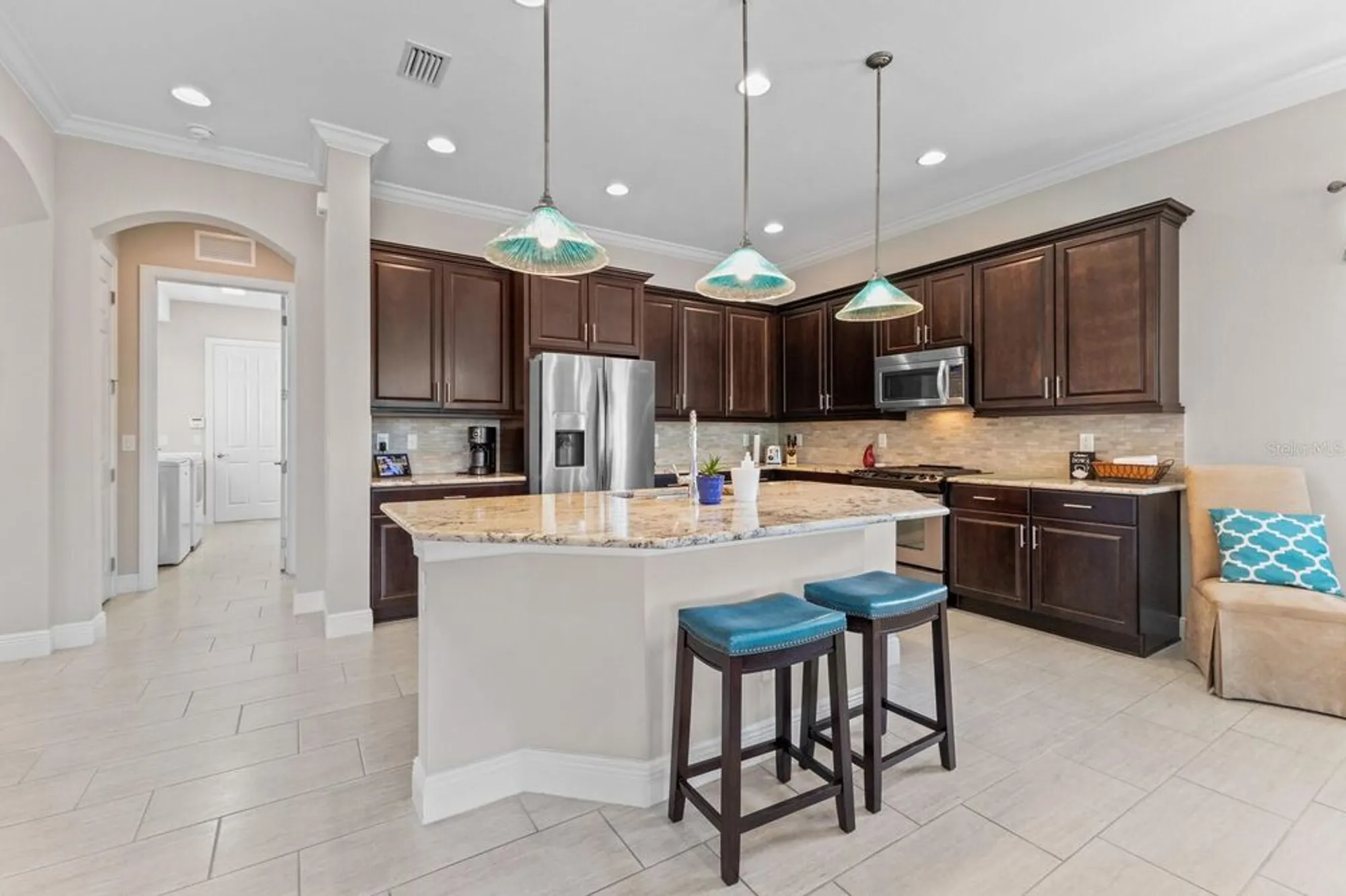 Property Slideshow image 21 of 94 | 5209 lake overlook ave, Bradenton, FL, 34208