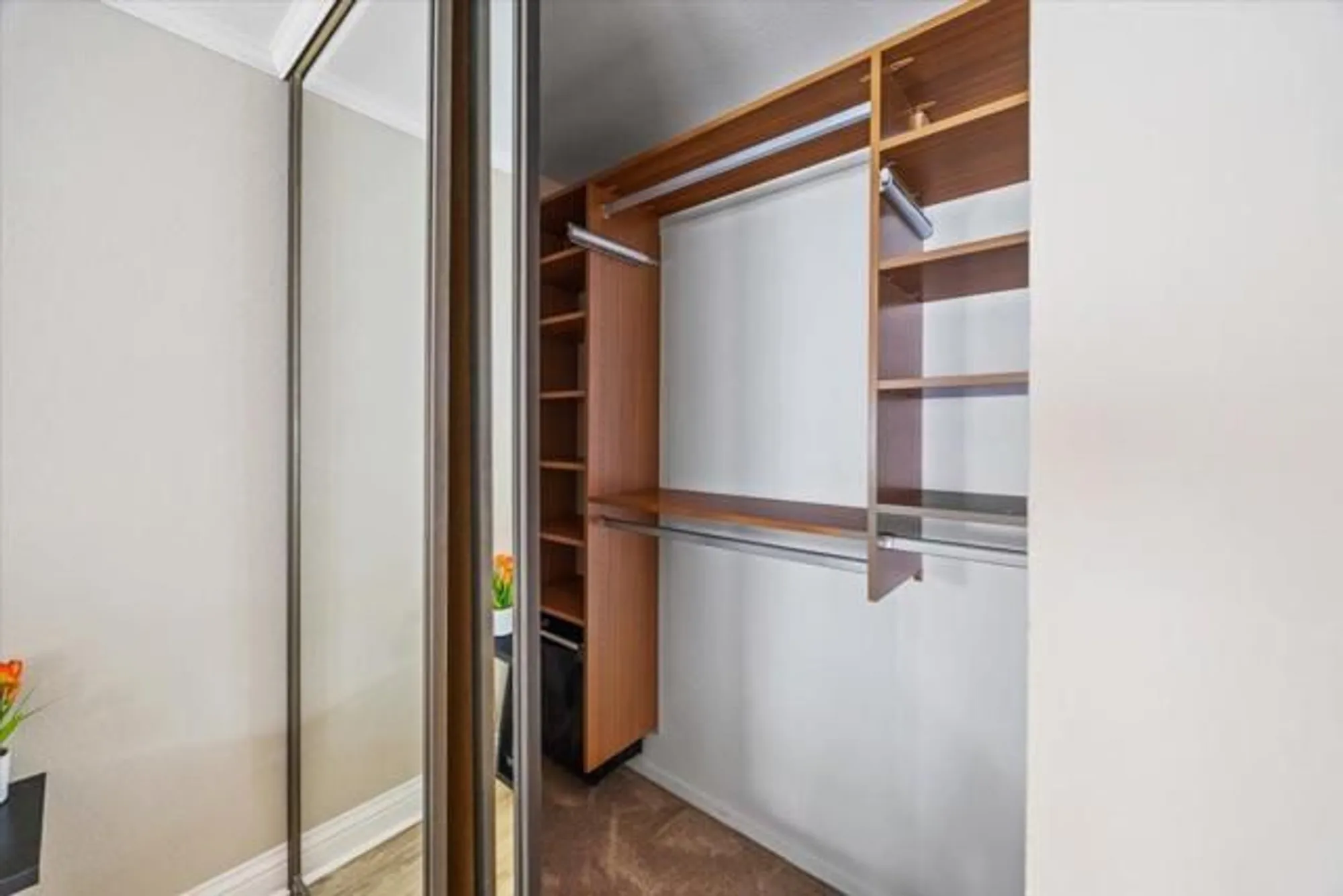 Property Slideshow image 12 of 36 | 451 alberto way 151, Los Gatos, CA, 95032