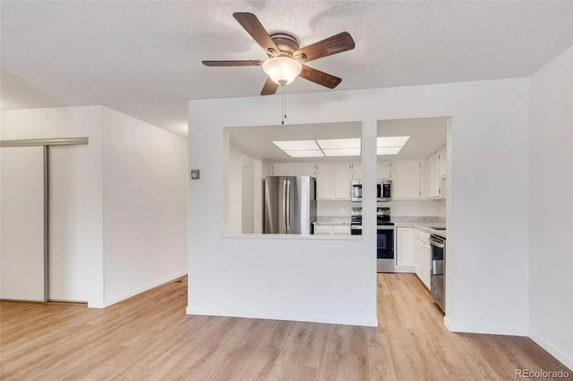 Property Slideshow image 6 of 40 | 13992 e marina dr 109, Aurora, CO, 80014