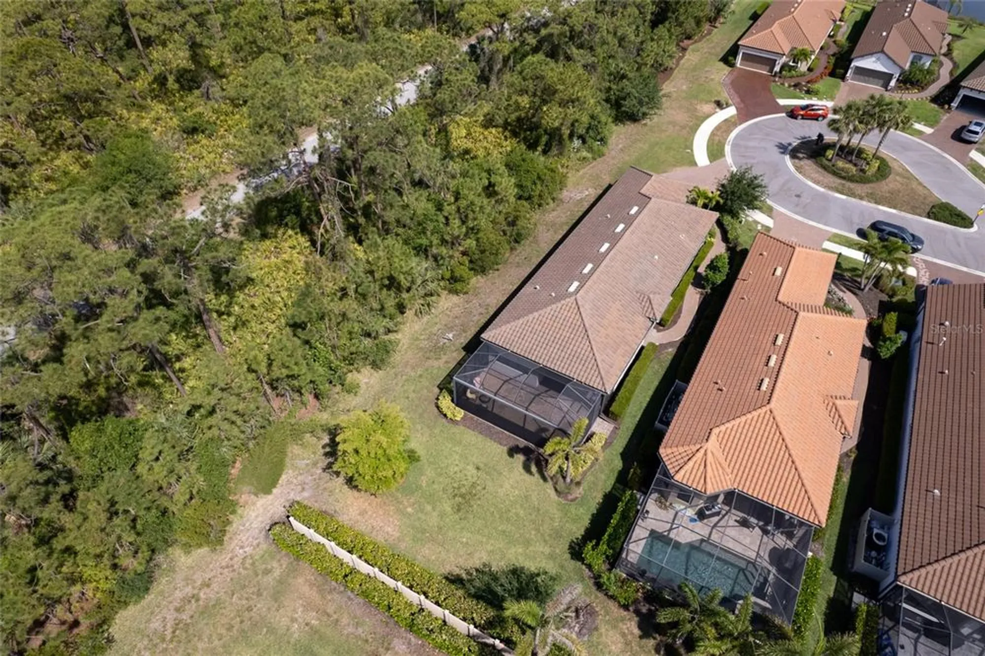 Property Slideshow image 35 of 46 | 5301 bartolomeo st, Sarasota, FL, 34238