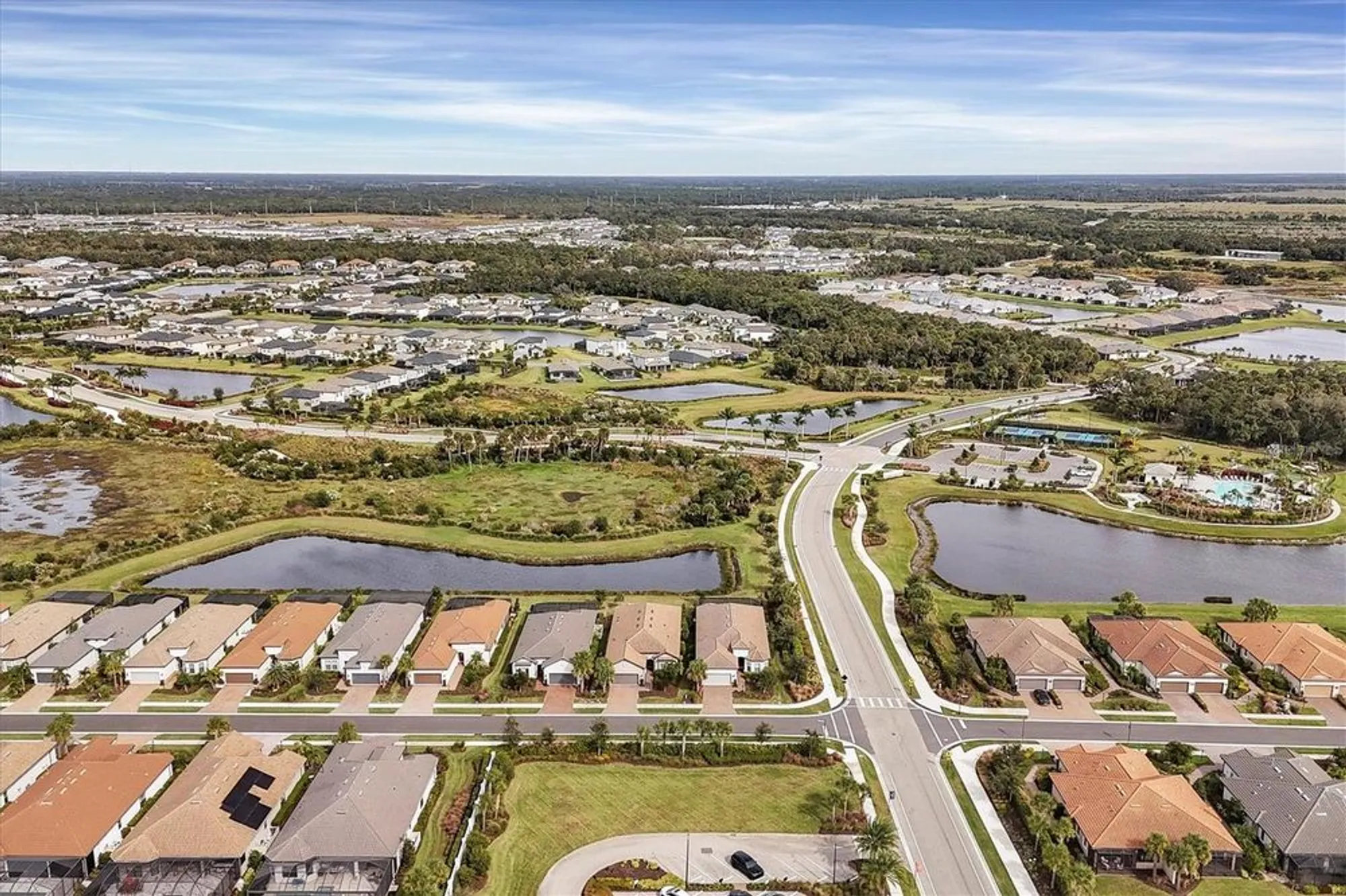 Property Slideshow image 38 of 71 | 10238 morning mist ln, Sarasota, FL, 34241