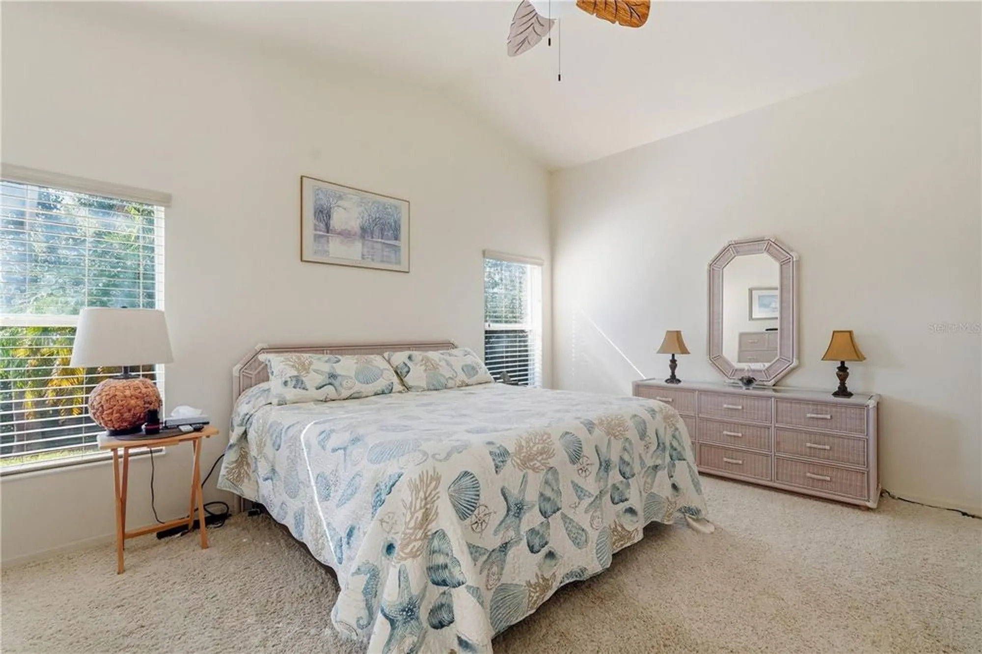 Property Slideshow image 16 of 34 | 2211 pleasant hill ln, Holiday, FL, 34691