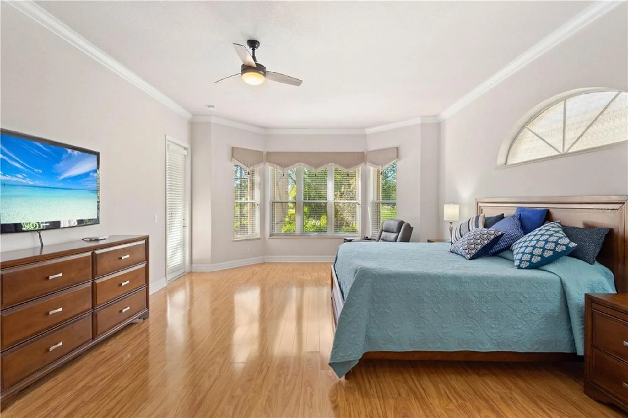 Property Slideshow image 17 of 56 | 5283 pine shadow ln, North Port, FL, 34287