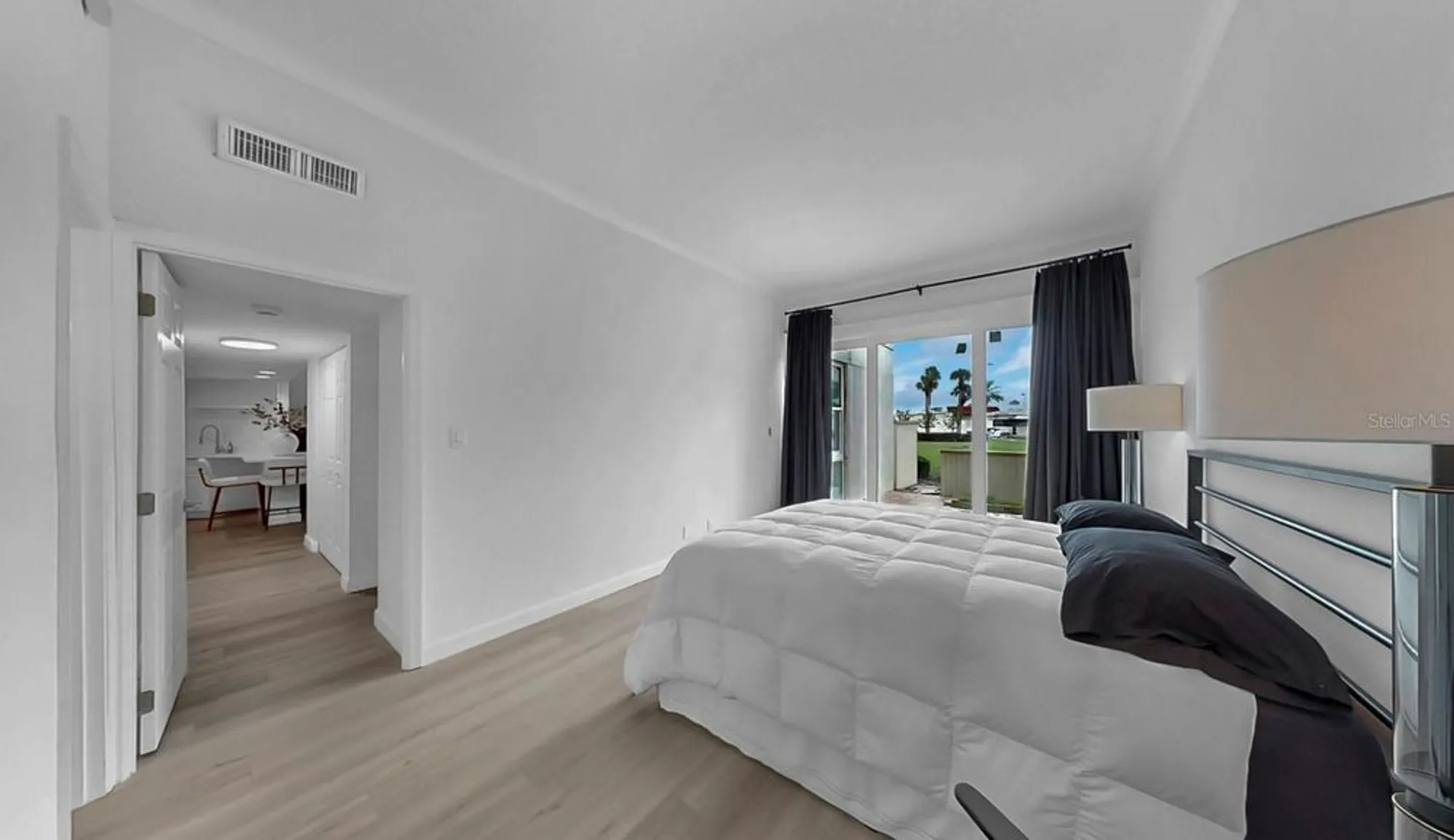 Property Slideshow image 33 of 58 | 7400 sun island dr 105, South Pasadena, FL, 33707