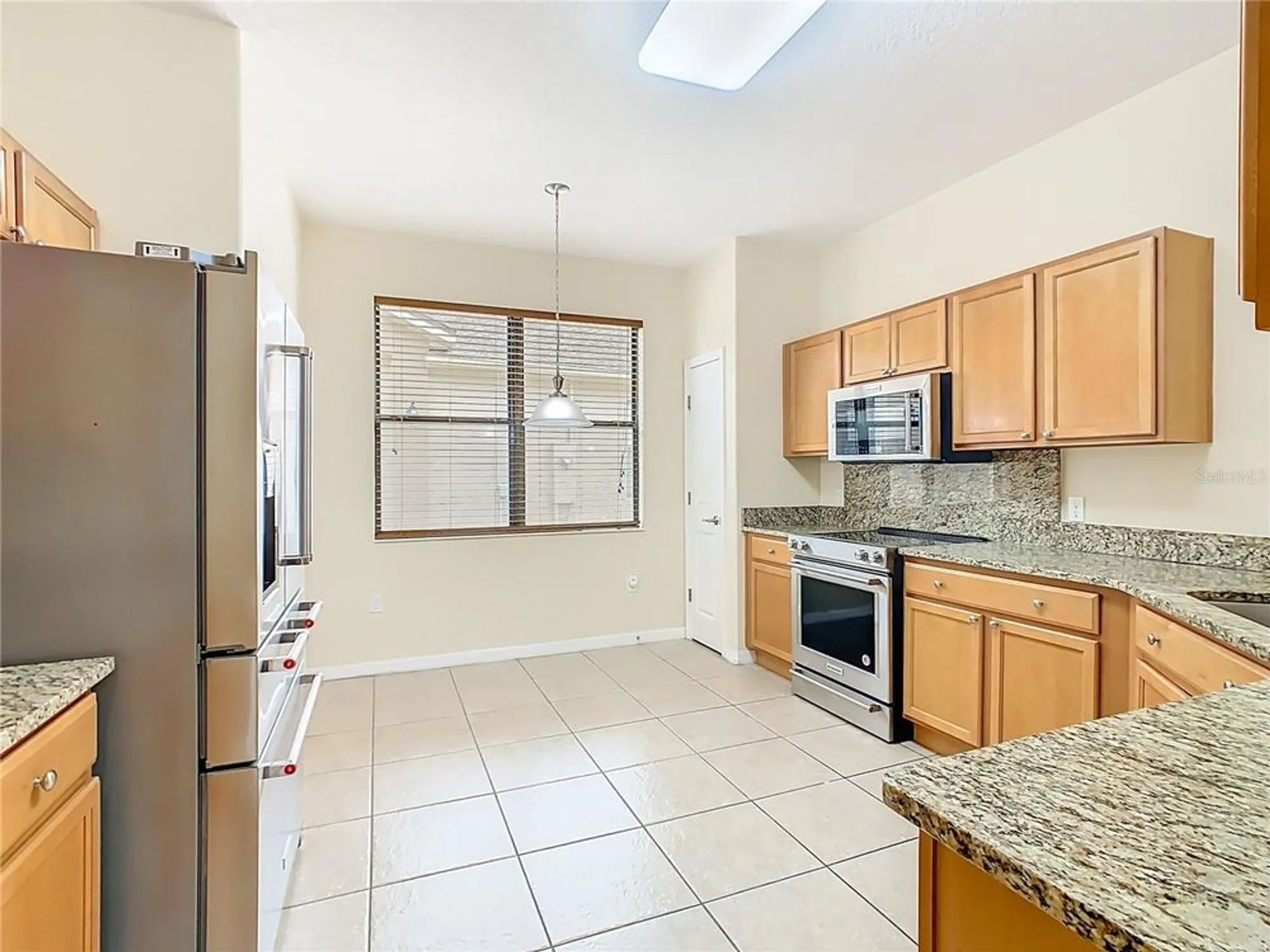 Property Slideshow image 10 of 42 | 784 grand canal dr, Poinciana, FL, 34759