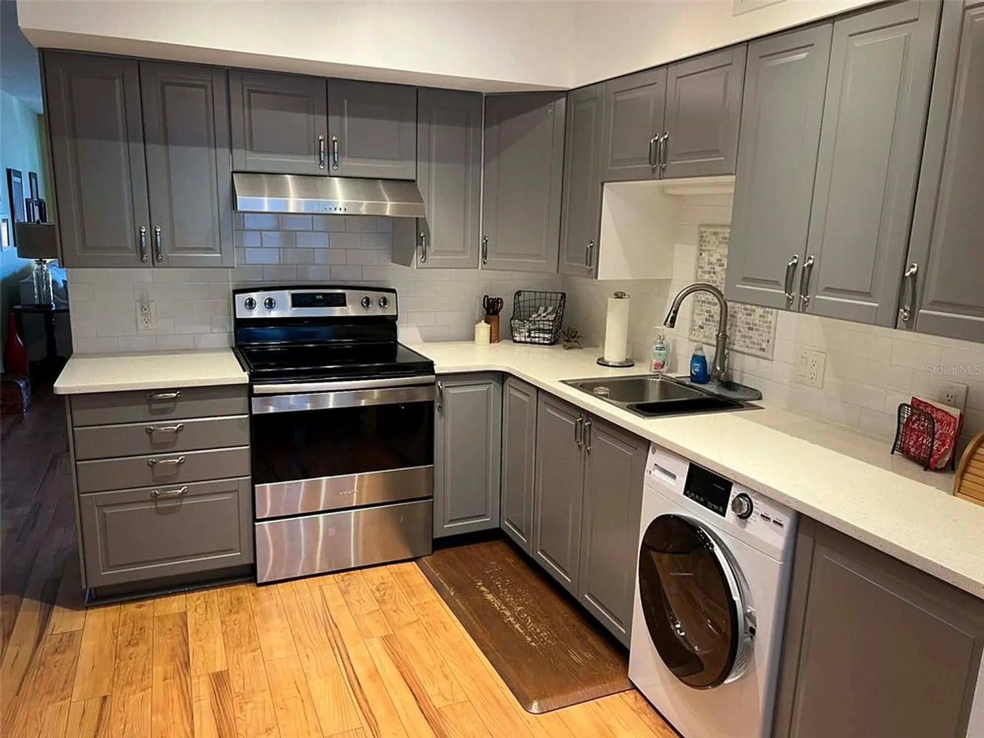 Property Slideshow image 3 of 22 | 2441 persian dr 51, Clearwater, FL, 33763