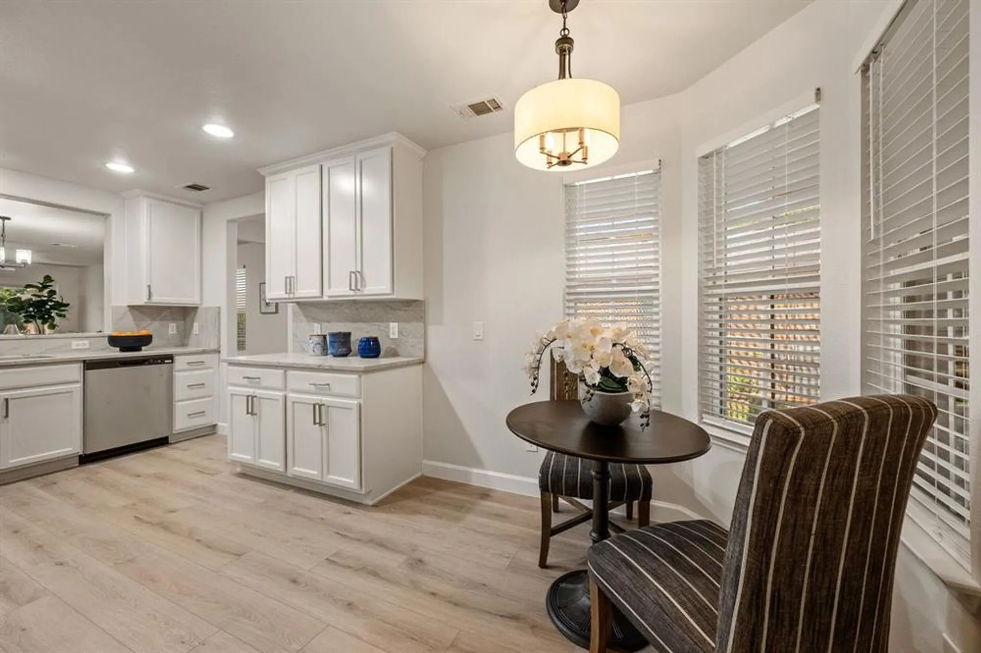 Property Slideshow image 9 of 40 | 7863 whirlwind dr, Frisco, TX, 75036