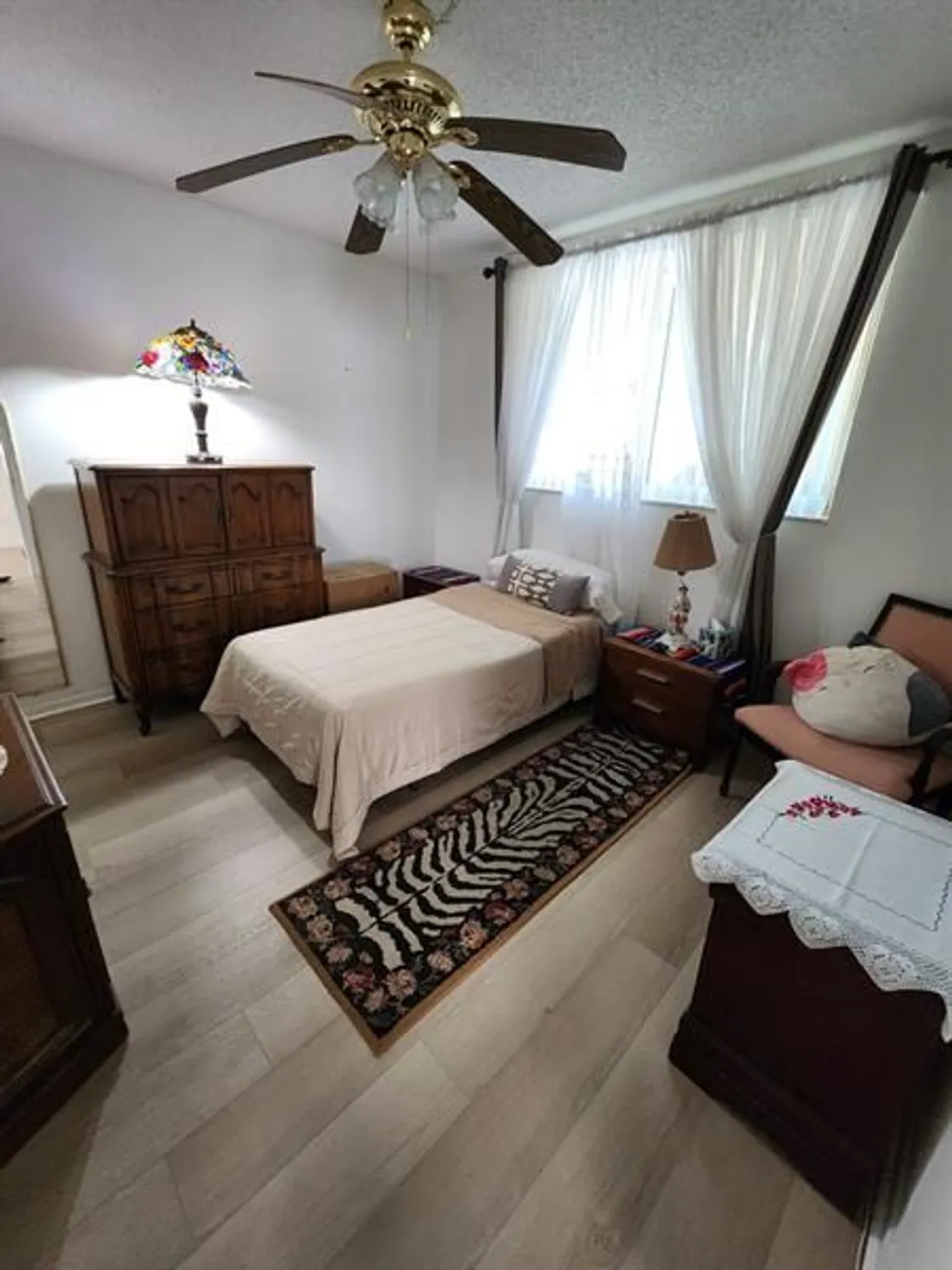 Property Slideshow image 5 of 14 | 5851 nw 62nd ave 101, Tamarac, FL, 33319