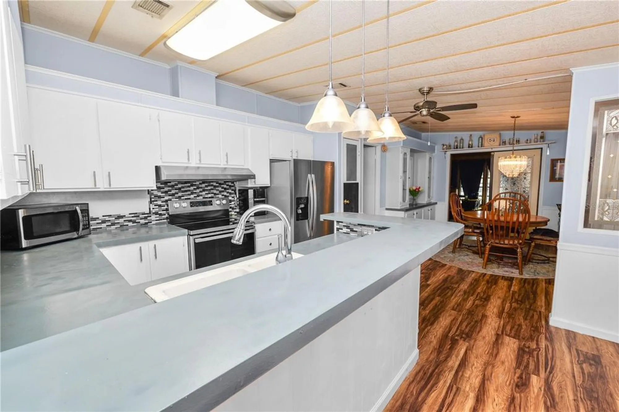 Property Slideshow image 12 of 29 | 5026 foxwood blvd, Lakeland, FL, 33810