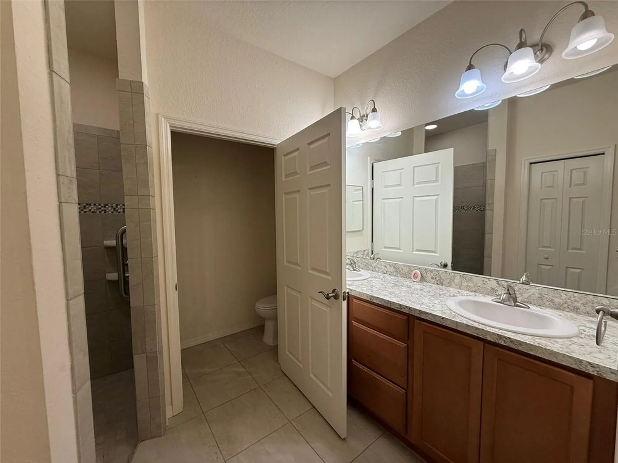 Property Slideshow image 23 of 32 | 1579 vienna square dr, Winter Haven, FL, 33884