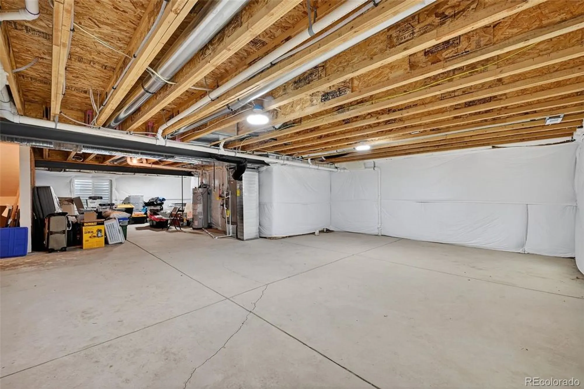 Property Slideshow image 27 of 49 | 5968 haster grv, Colorado Springs, CO, 80927