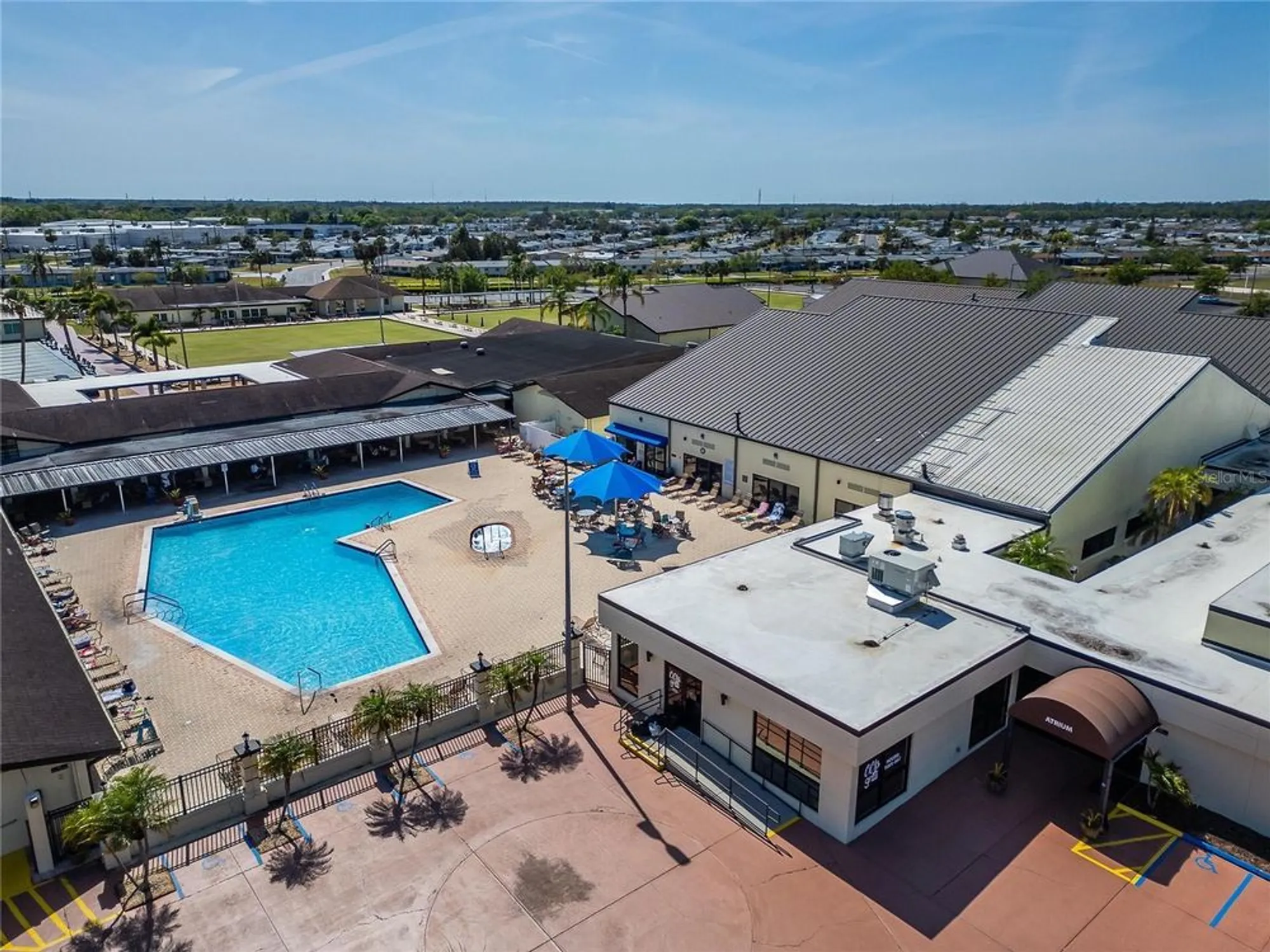 Property Slideshow image 77 of 81 | 334 northway dr, Sun City Center, FL, 33573