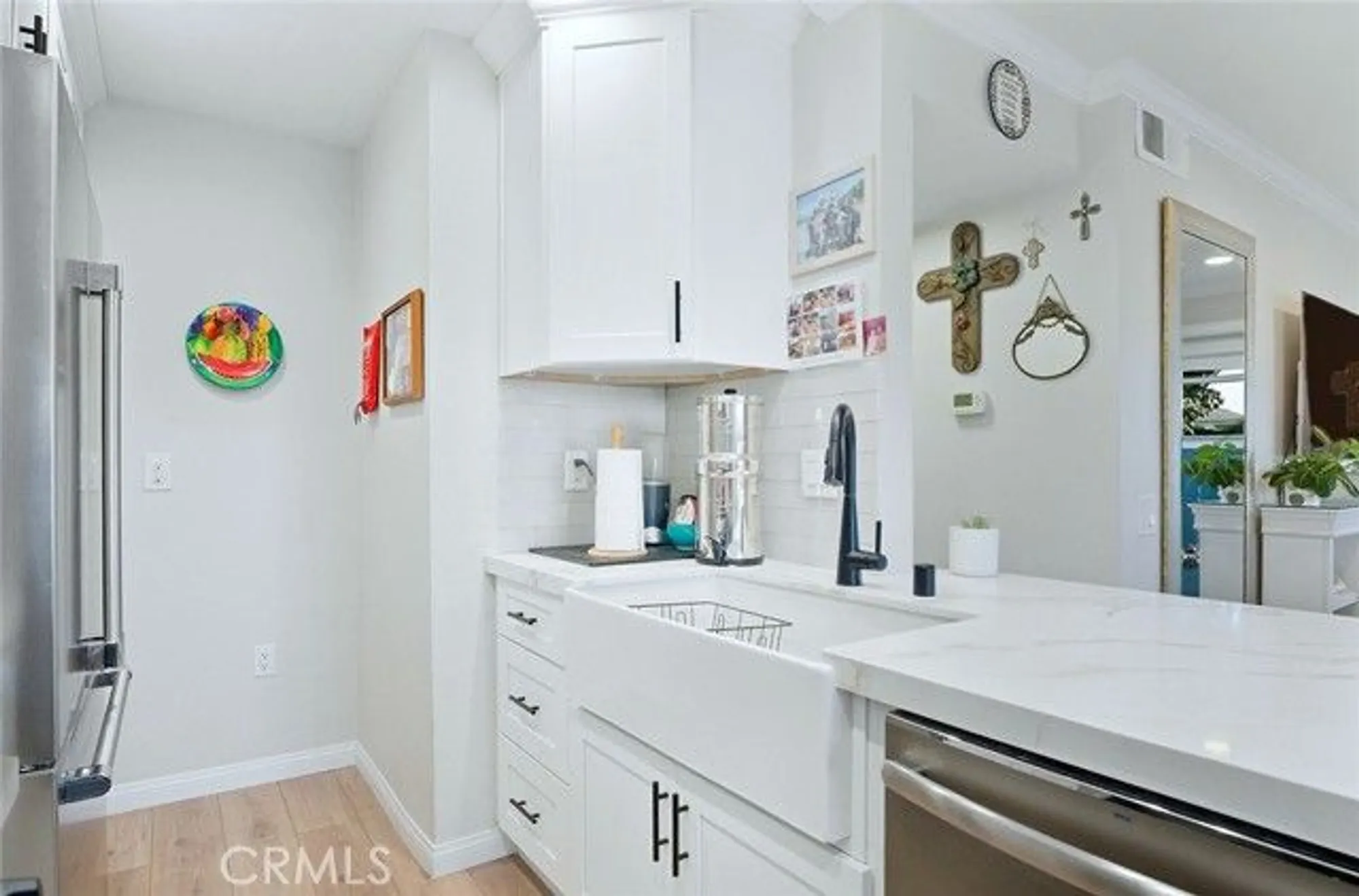 Property Slideshow image 11 of 40 | 18272 parkview ln 101, Huntington Beach, CA, 92648