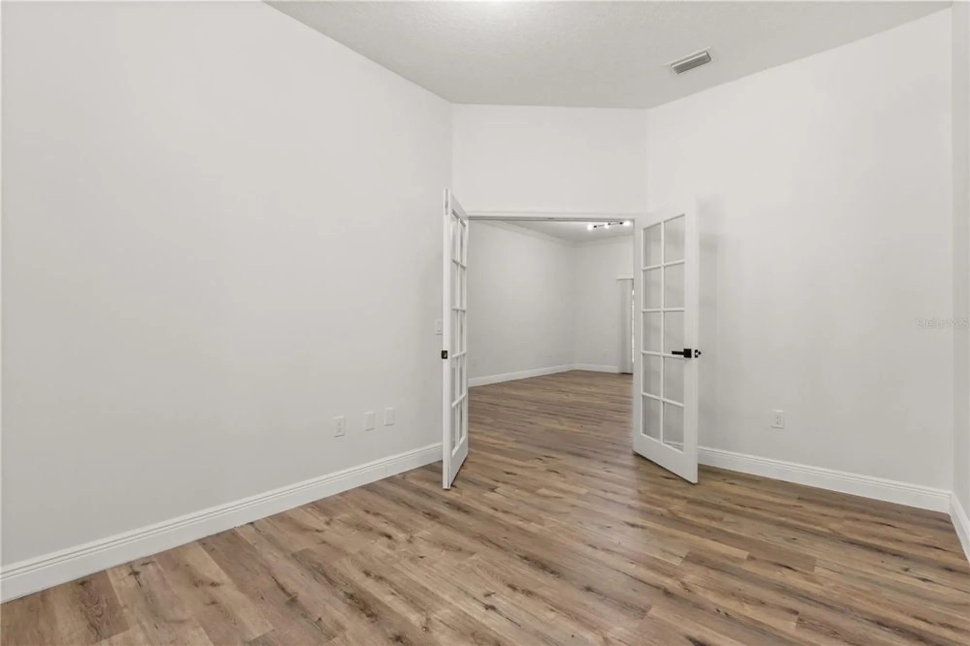 Property Slideshow image 14 of 42 | 39634 harbor hills blvd, Lady Lake, FL, 32159