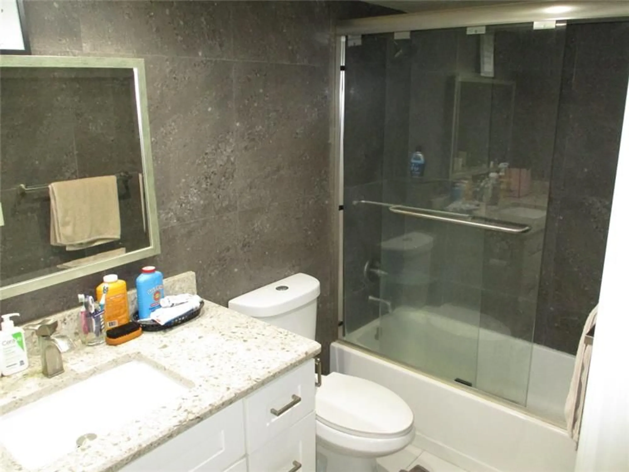 Property Slideshow image 29 of 49 | 7361 granville dr 303, Tamarac, FL, 33321