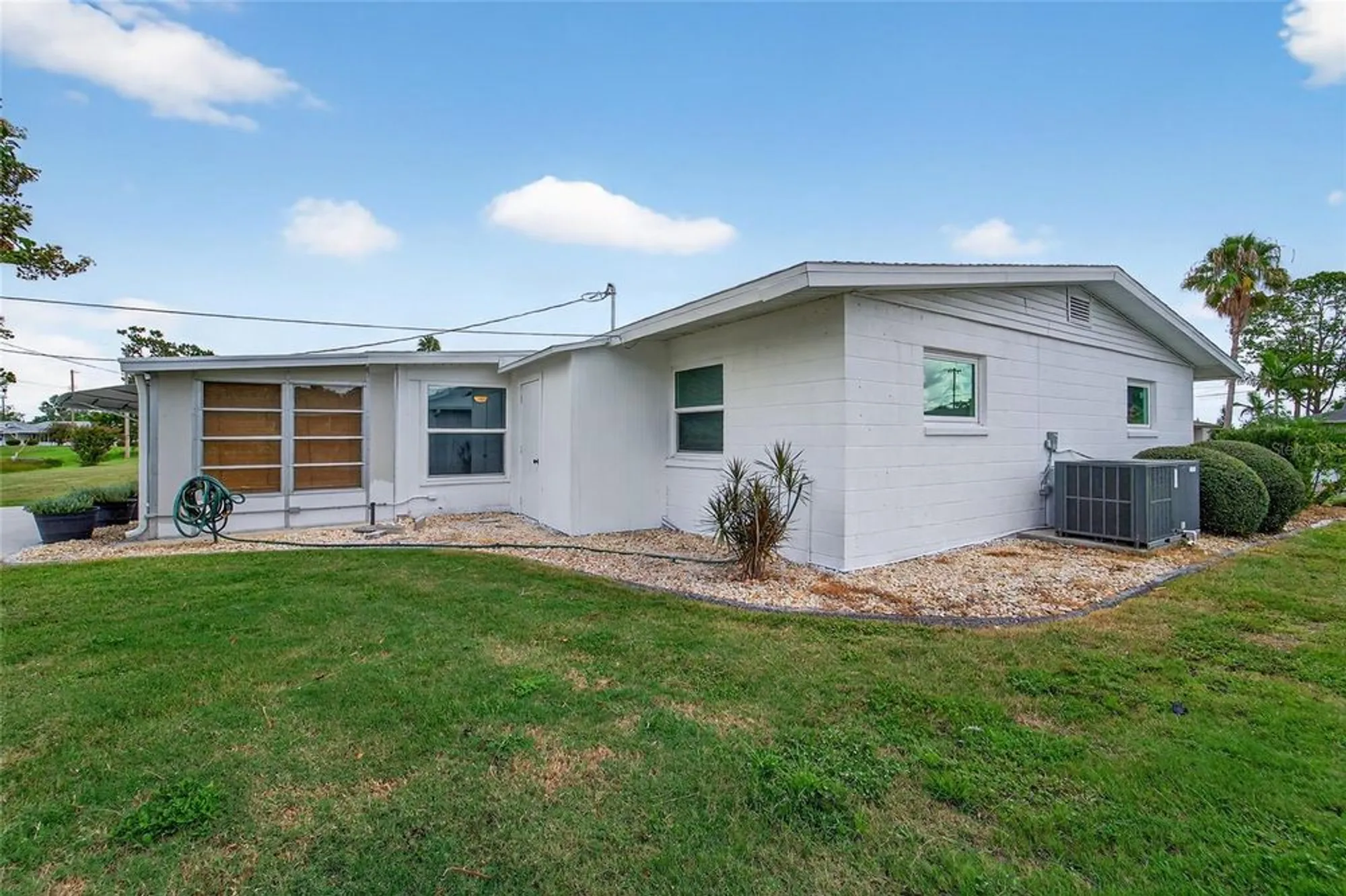 Property Slideshow image 54 of 68 | 1012 augusta dr, Sun City Center, FL, 33573