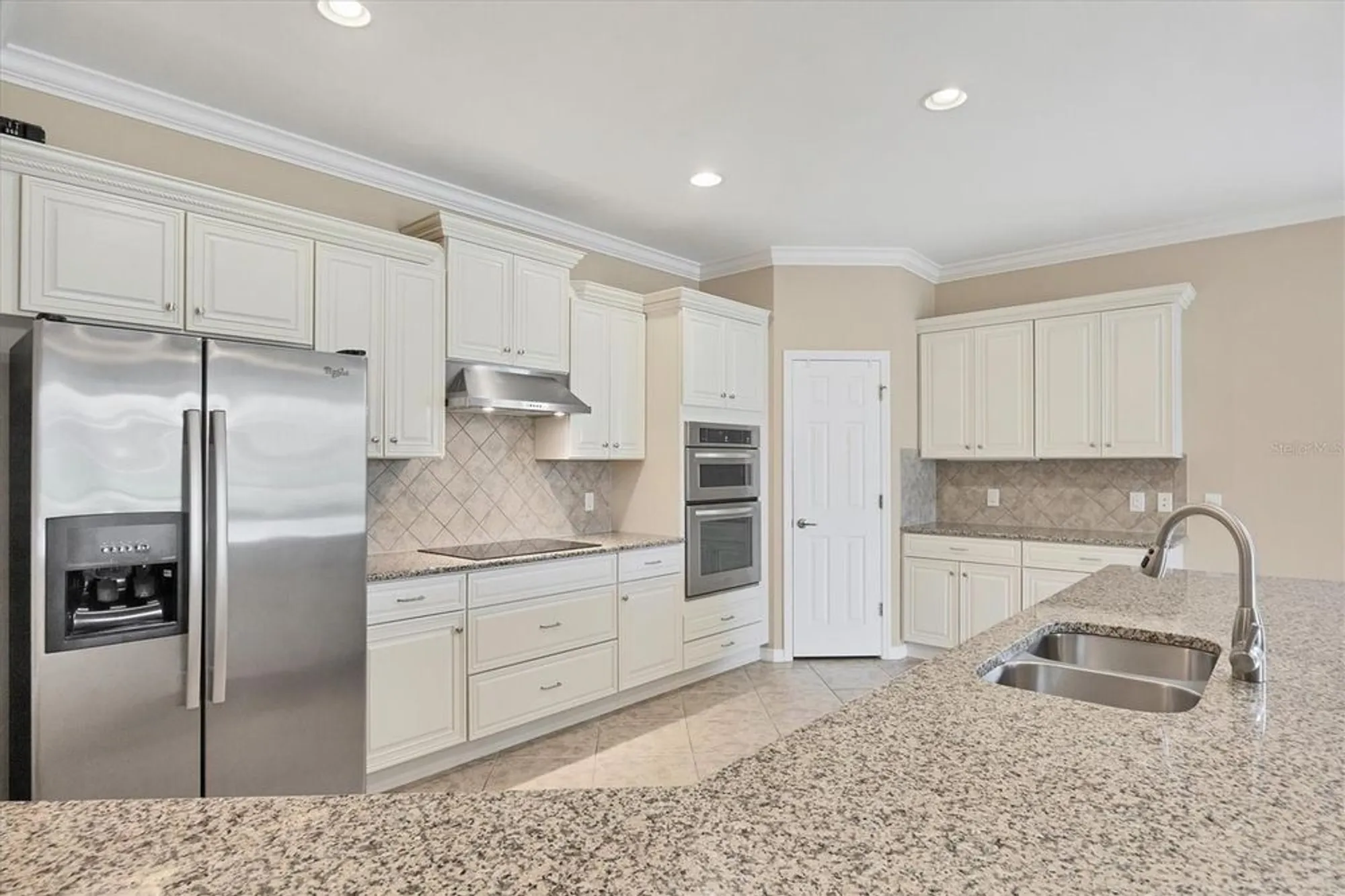 Property Slideshow image 11 of 63 | 19138 kirella st, Venice, FL, 34293