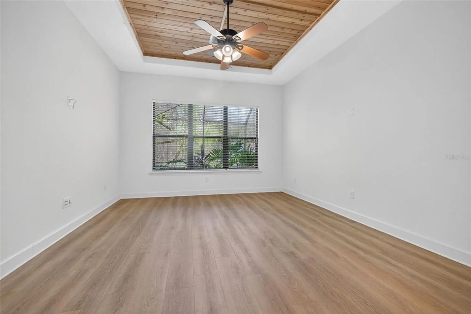 Property Slideshow image 22 of 59 | 9914 craftsman park way, Palmetto, FL, 34221