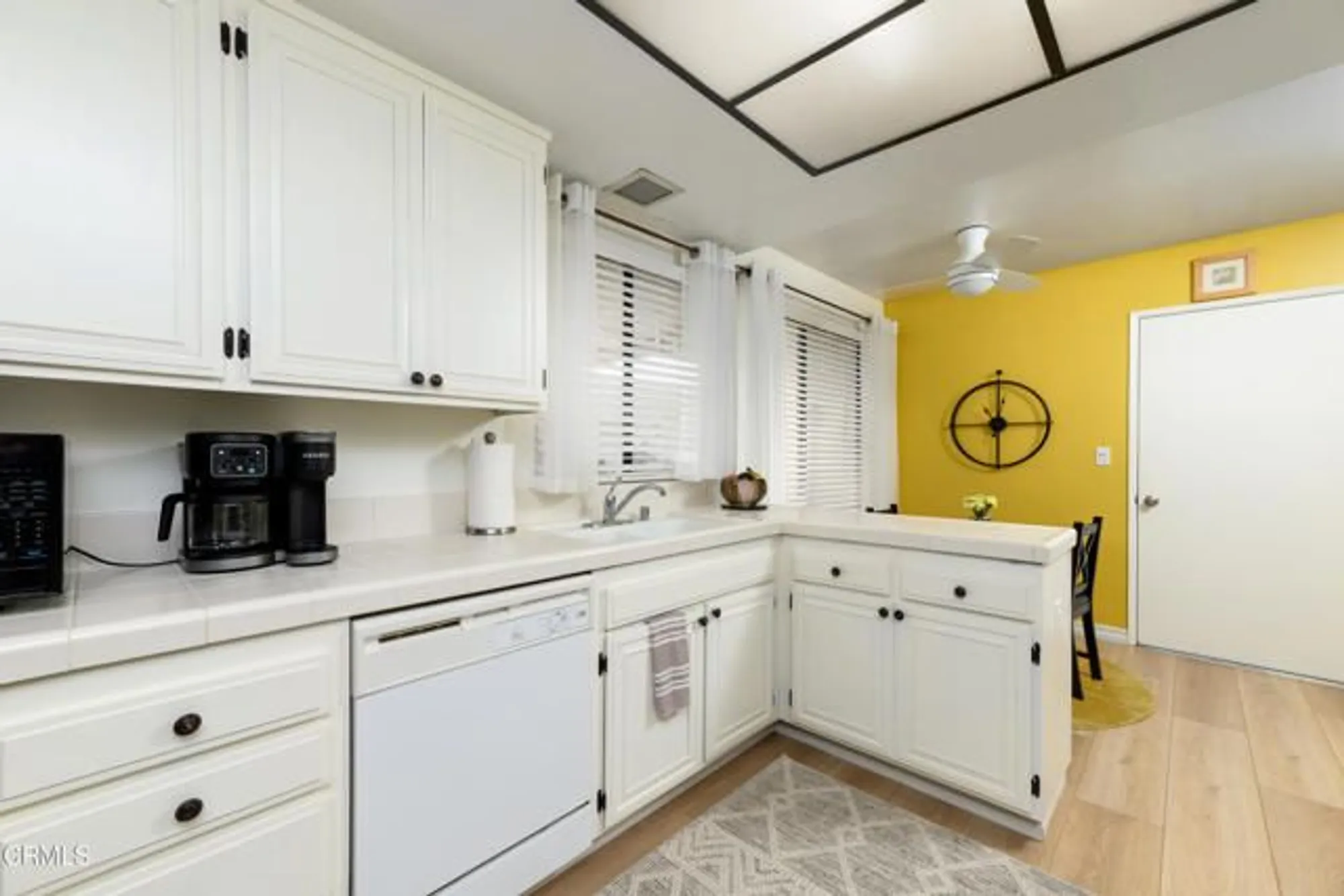 Property Slideshow image 10 of 37 | 38003 village 38, Camarillo, CA, 93012