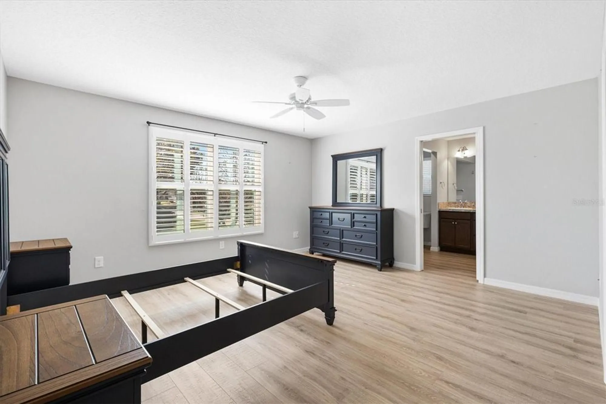 Property Slideshow image 16 of 37 | 706 jason dr, Lady Lake, FL, 32159