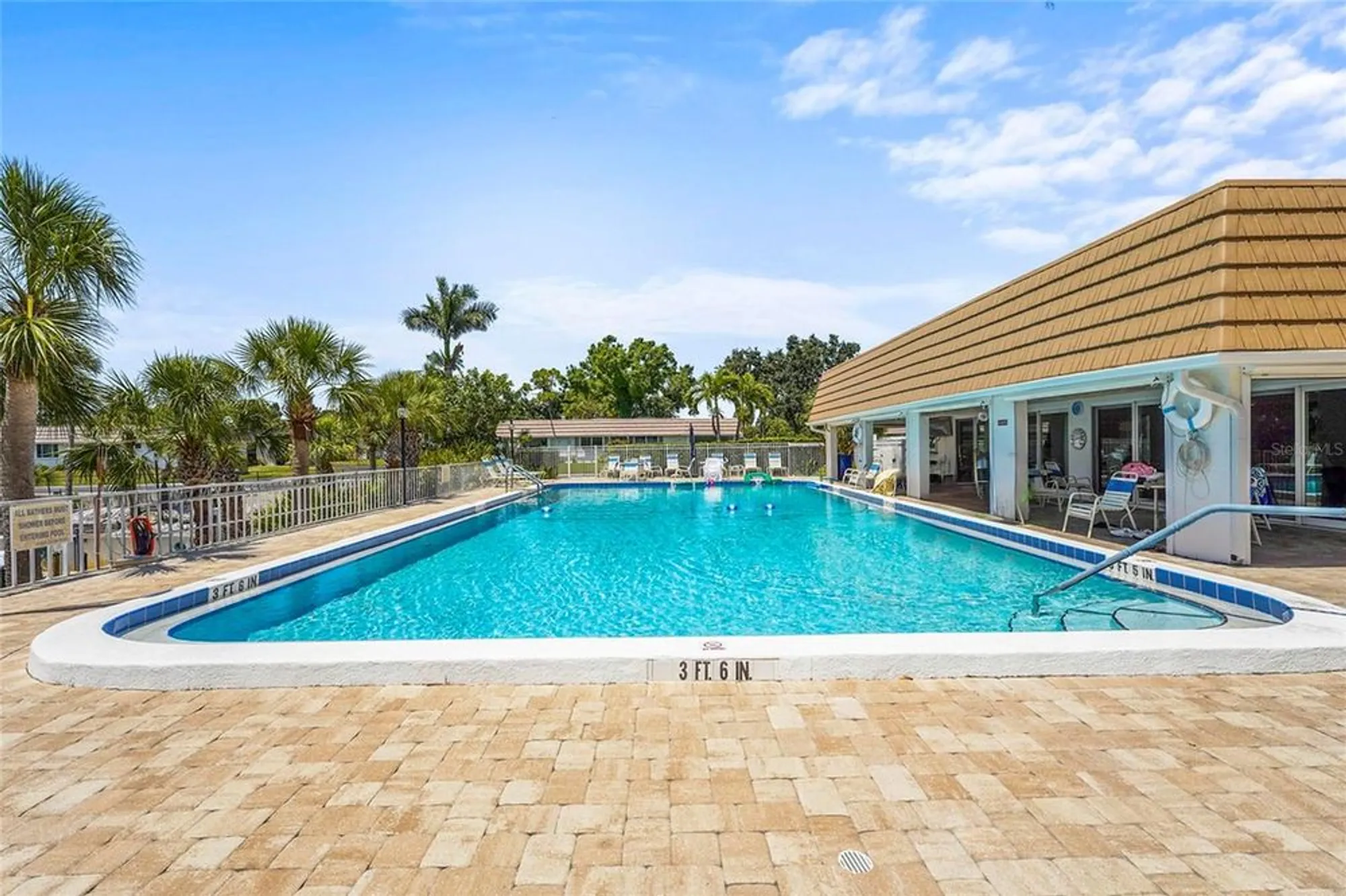 Property Slideshow image 3 of 39 | 2531 riverbluff pkwy # v181, Sarasota, FL, 34231