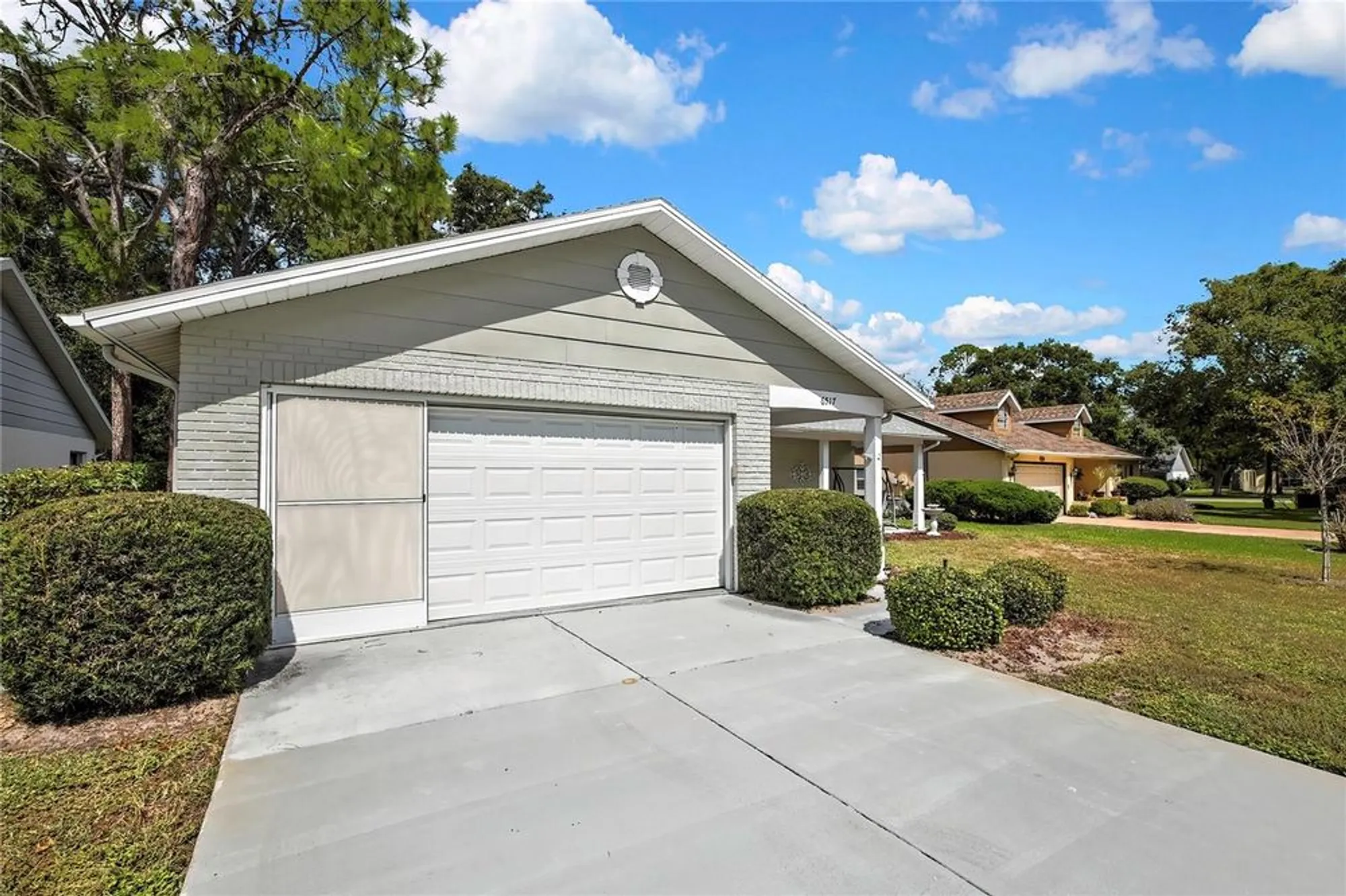 Property Slideshow image 37 of 72 | 6517 ocean pines ln, Spring Hill, FL, 34606