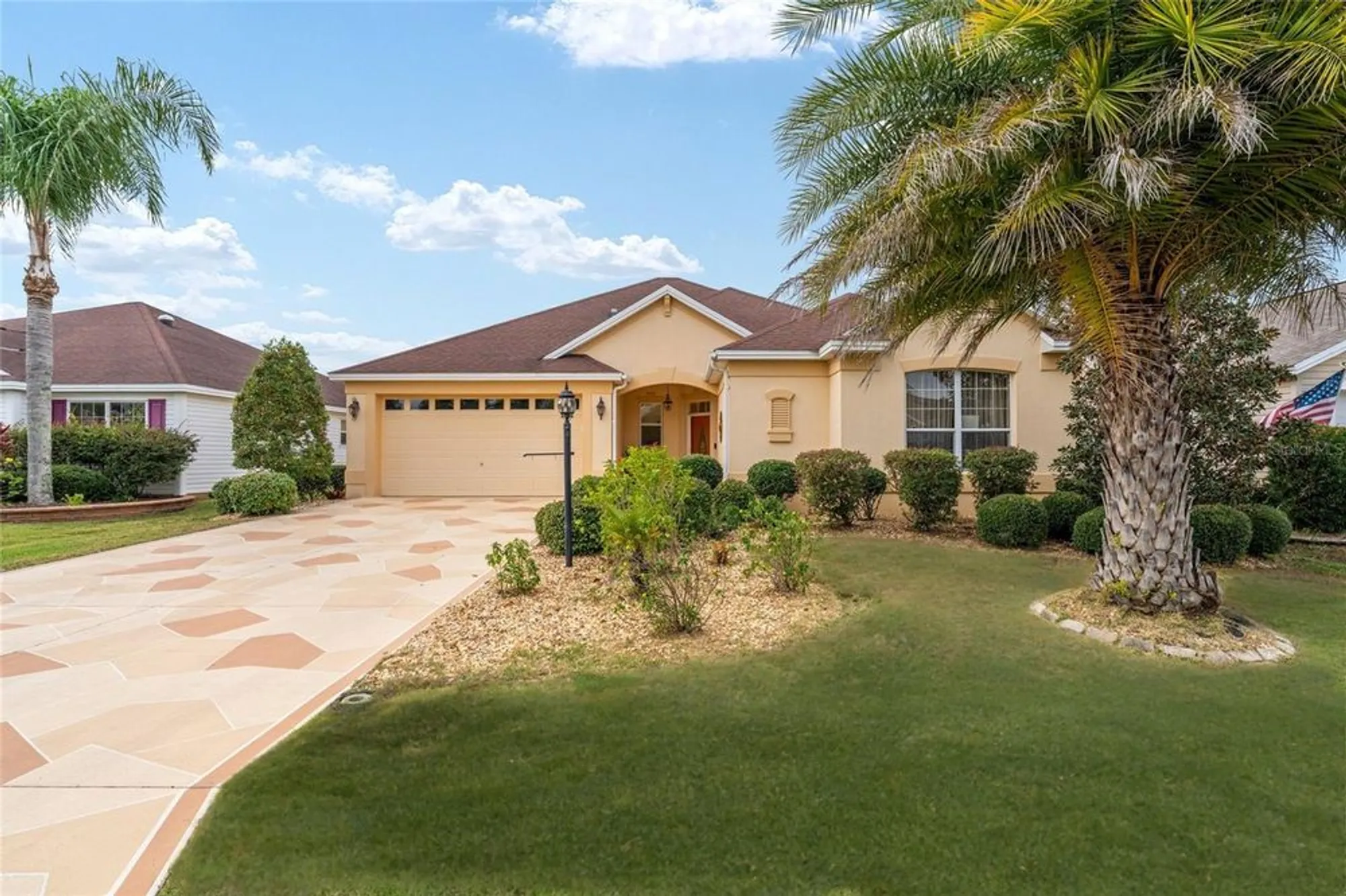 Property Slideshow image 1 of 34 | 879 chapman loop, The Villages, FL, 32162