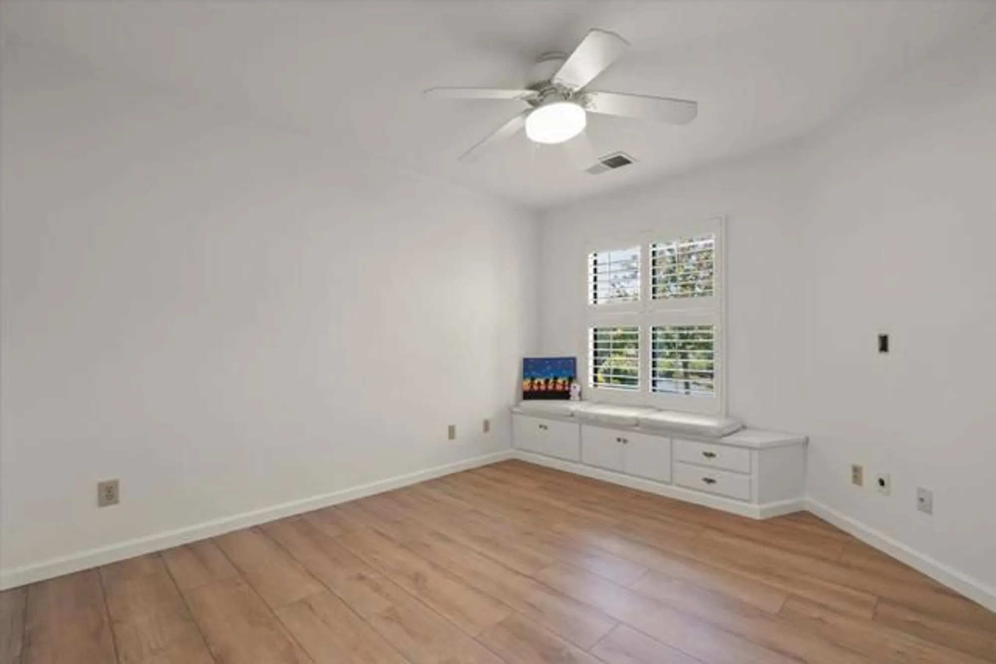 Property Slideshow image 17 of 19 | 7886 moorfoot ct, San Jose, CA, 95135